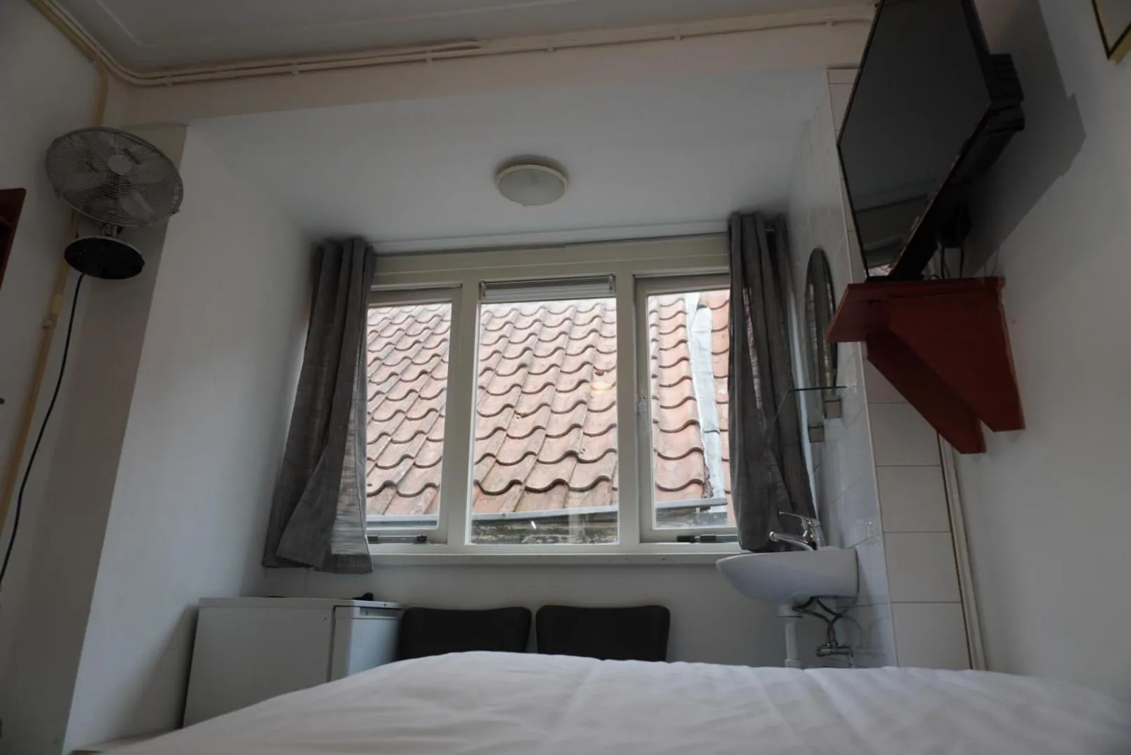 Bed in Hotel Schroder