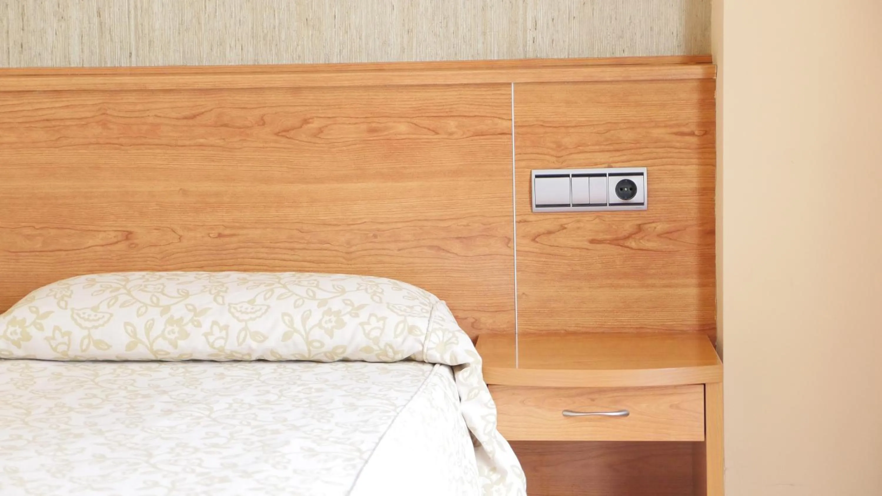 Bedroom, Bed in Hotel Rusadir