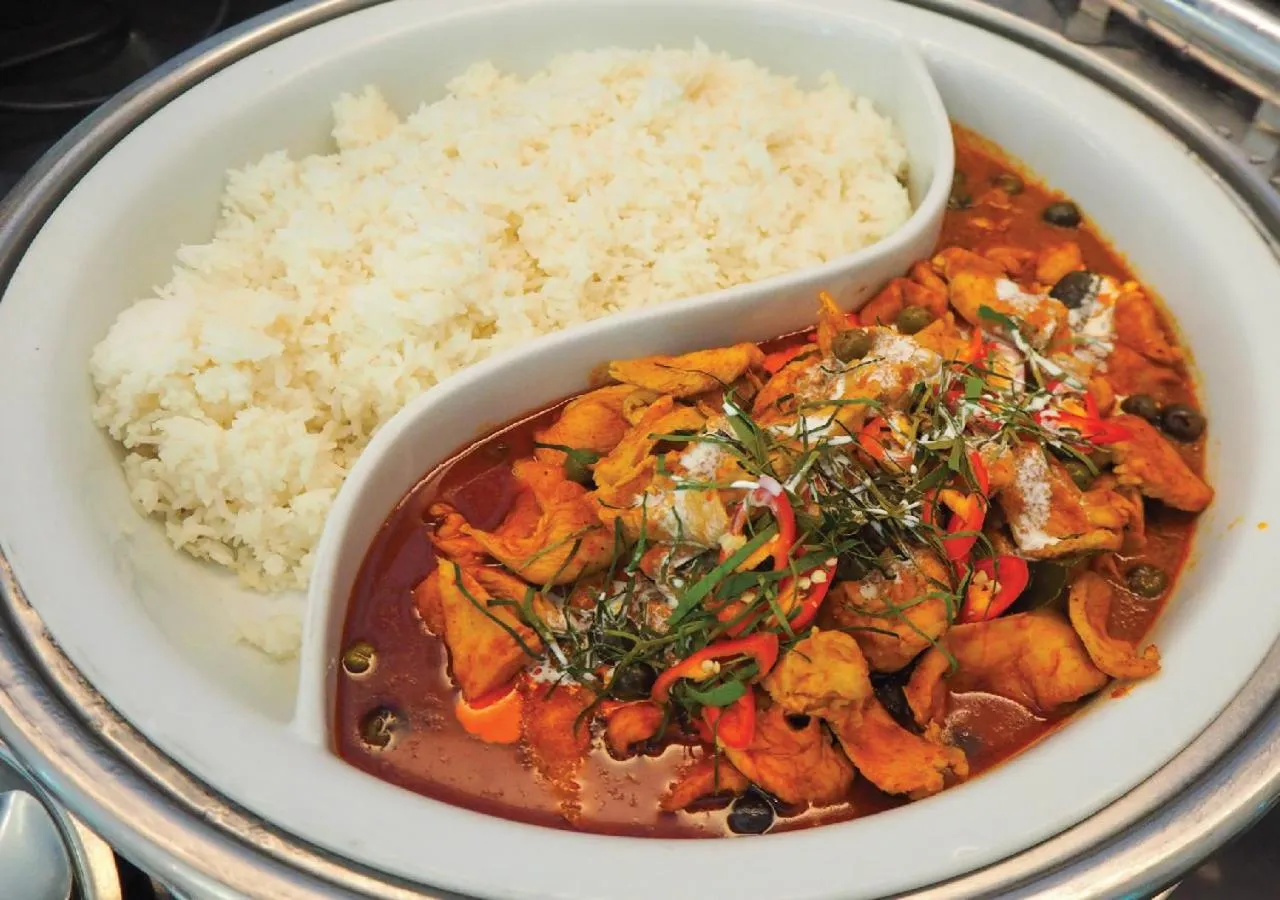 Breakfast in Kingston Suites Bangkok