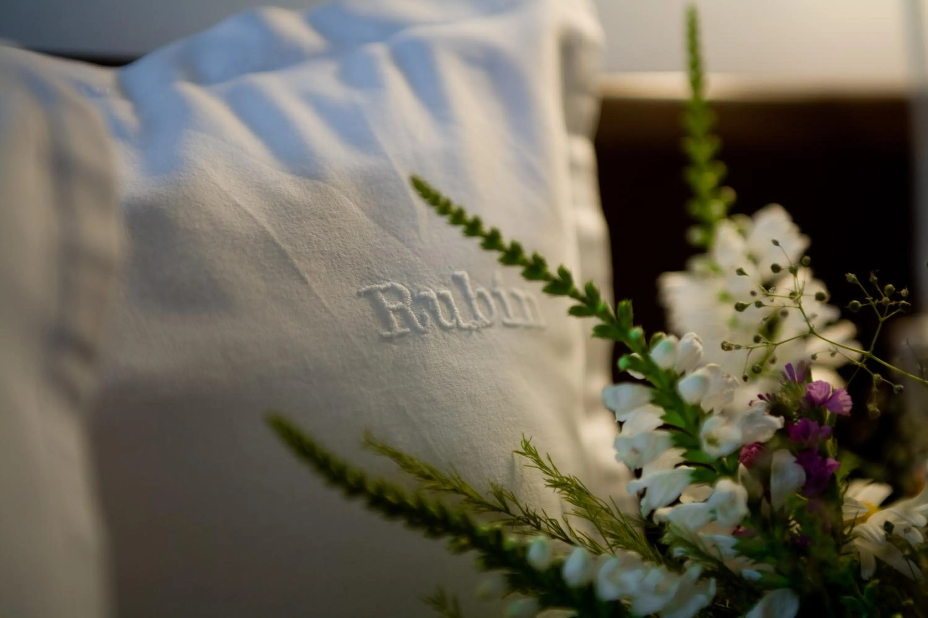 Decorative detail in Rubin