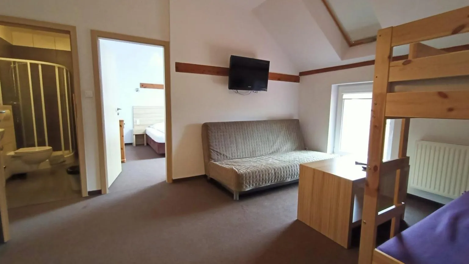 Photo of the whole room in Folwark Na Półwyspie