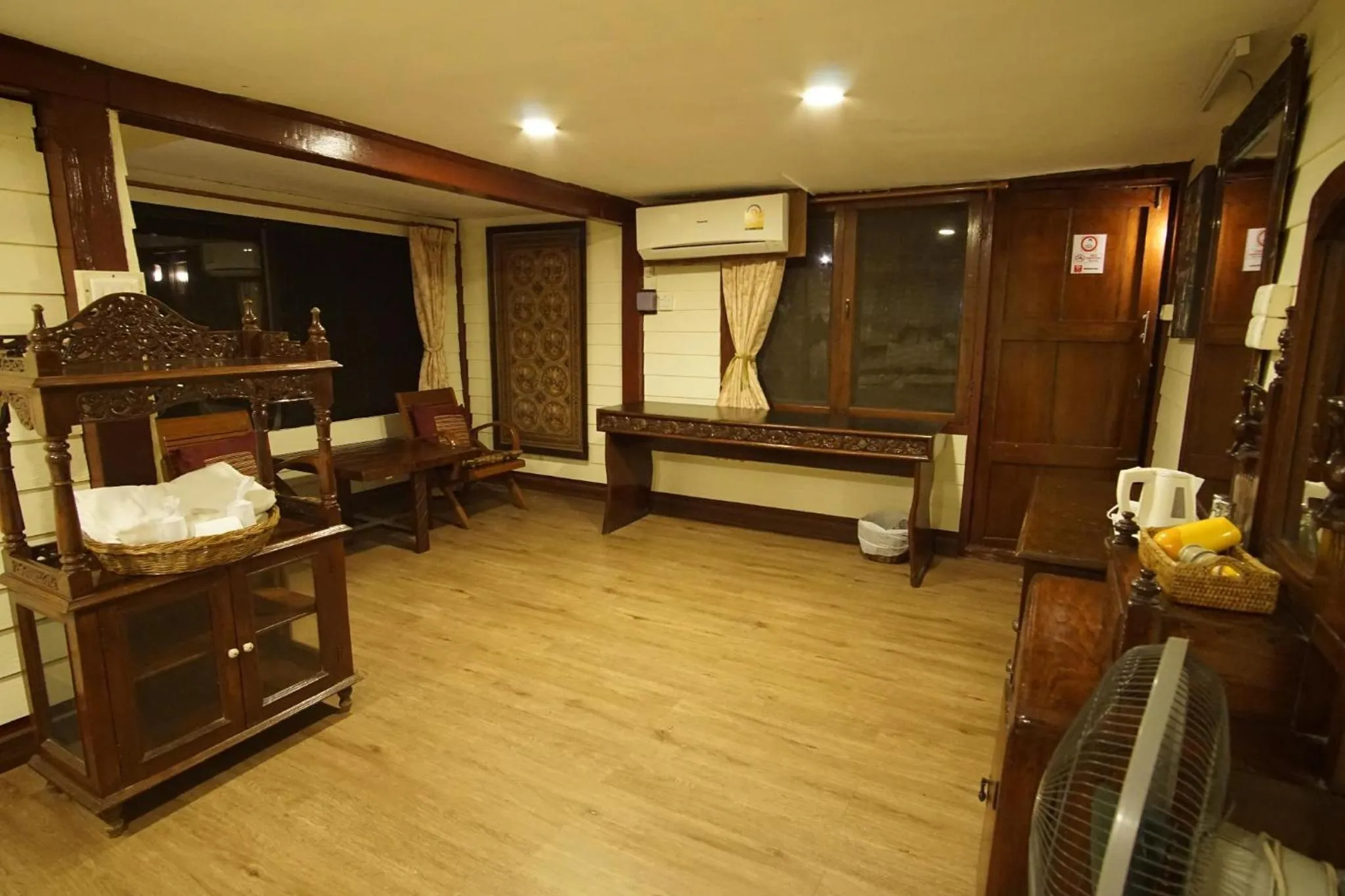 Bedroom, Bathroom in Gap's house