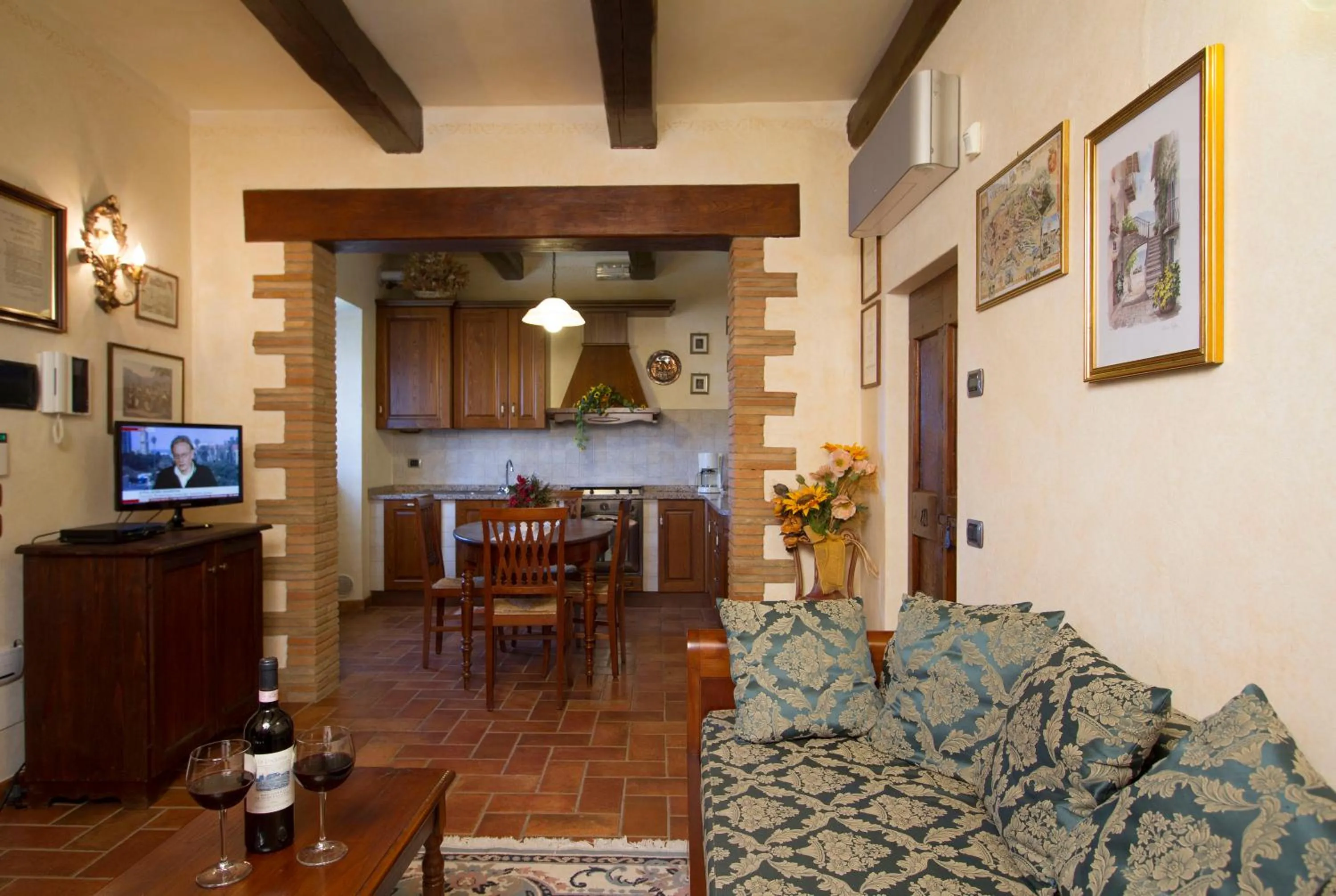 Living room in Rocca Di Pierle, Agriturismo di Charme - Cortona
