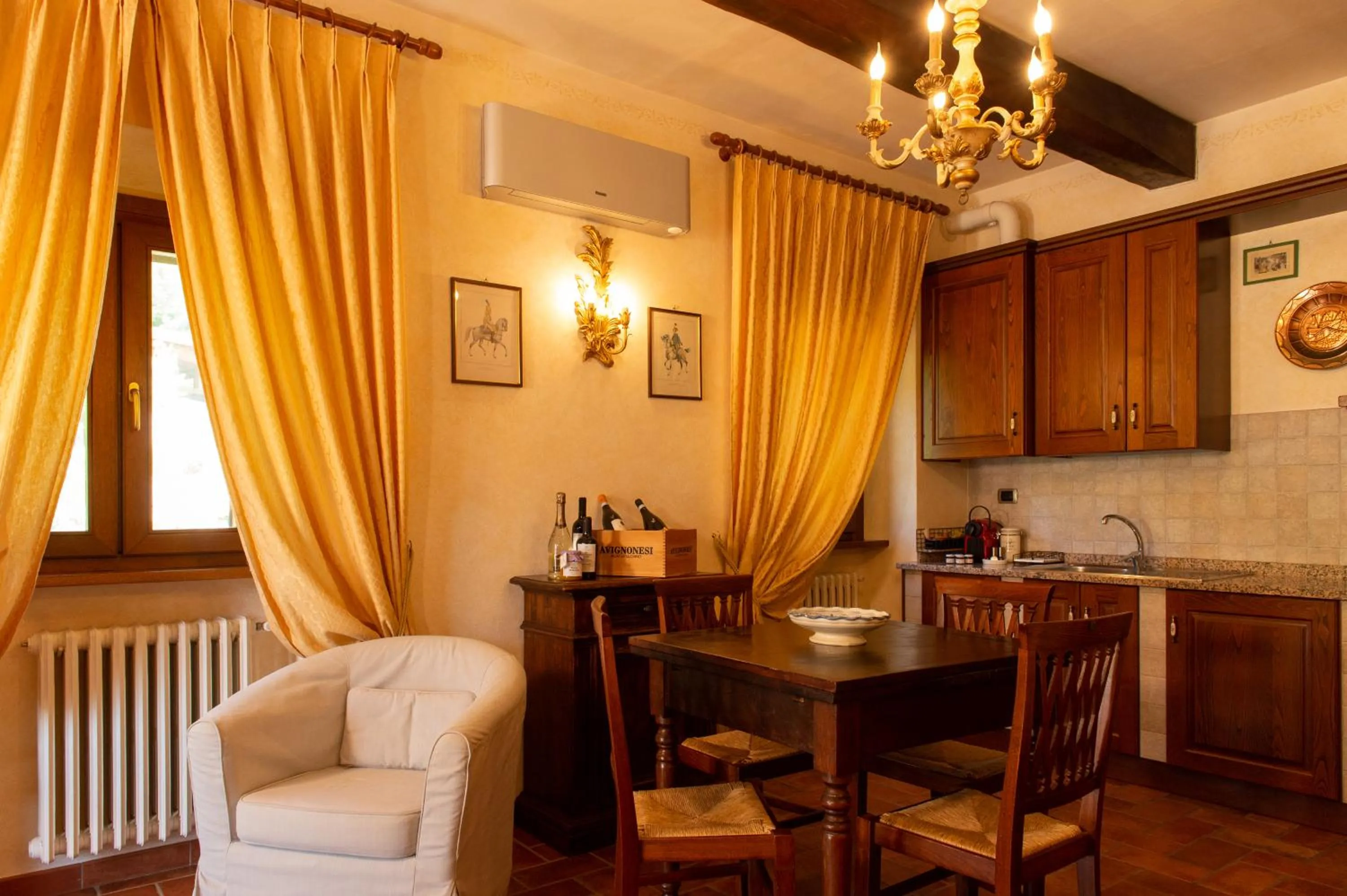 Restaurant/places to eat in Rocca Di Pierle, Agriturismo di Charme - Cortona