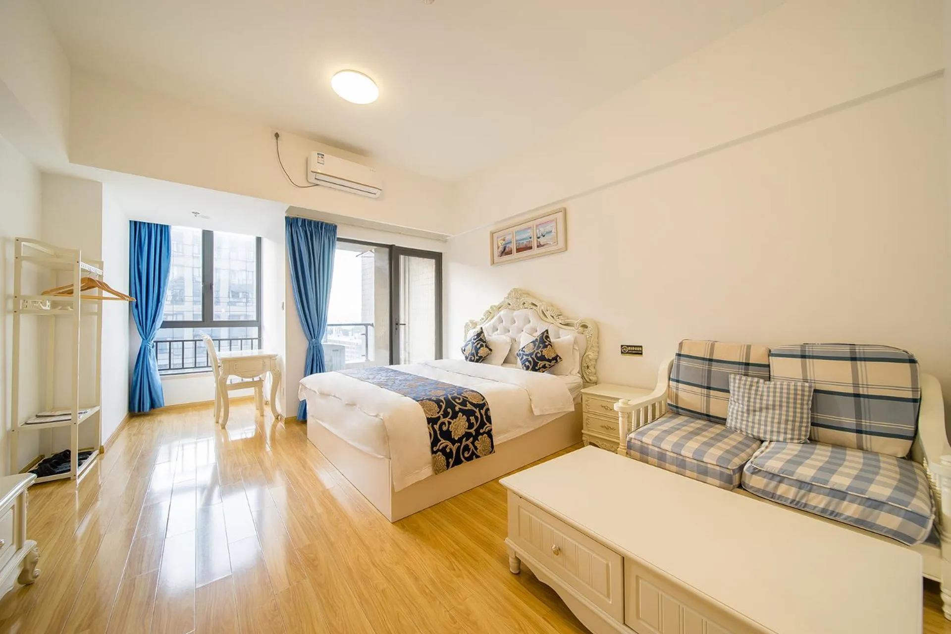 Bed in Guangzhou Laiste ApartHotel Science City Greenland Central Plaza Branch - Free Shuttle Bus to Canton Fair Complex During Canton Fair Period