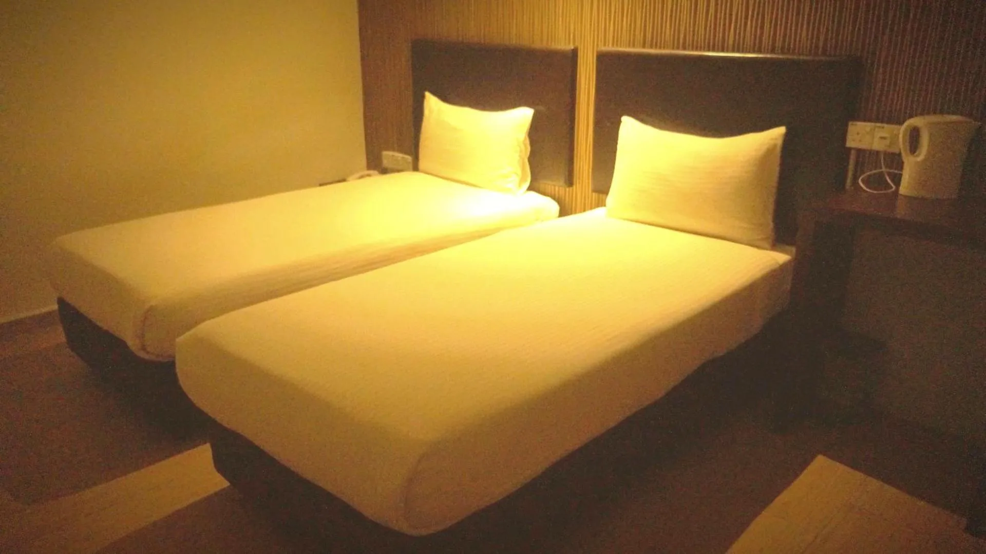 Bed in Be Boutique Hotel