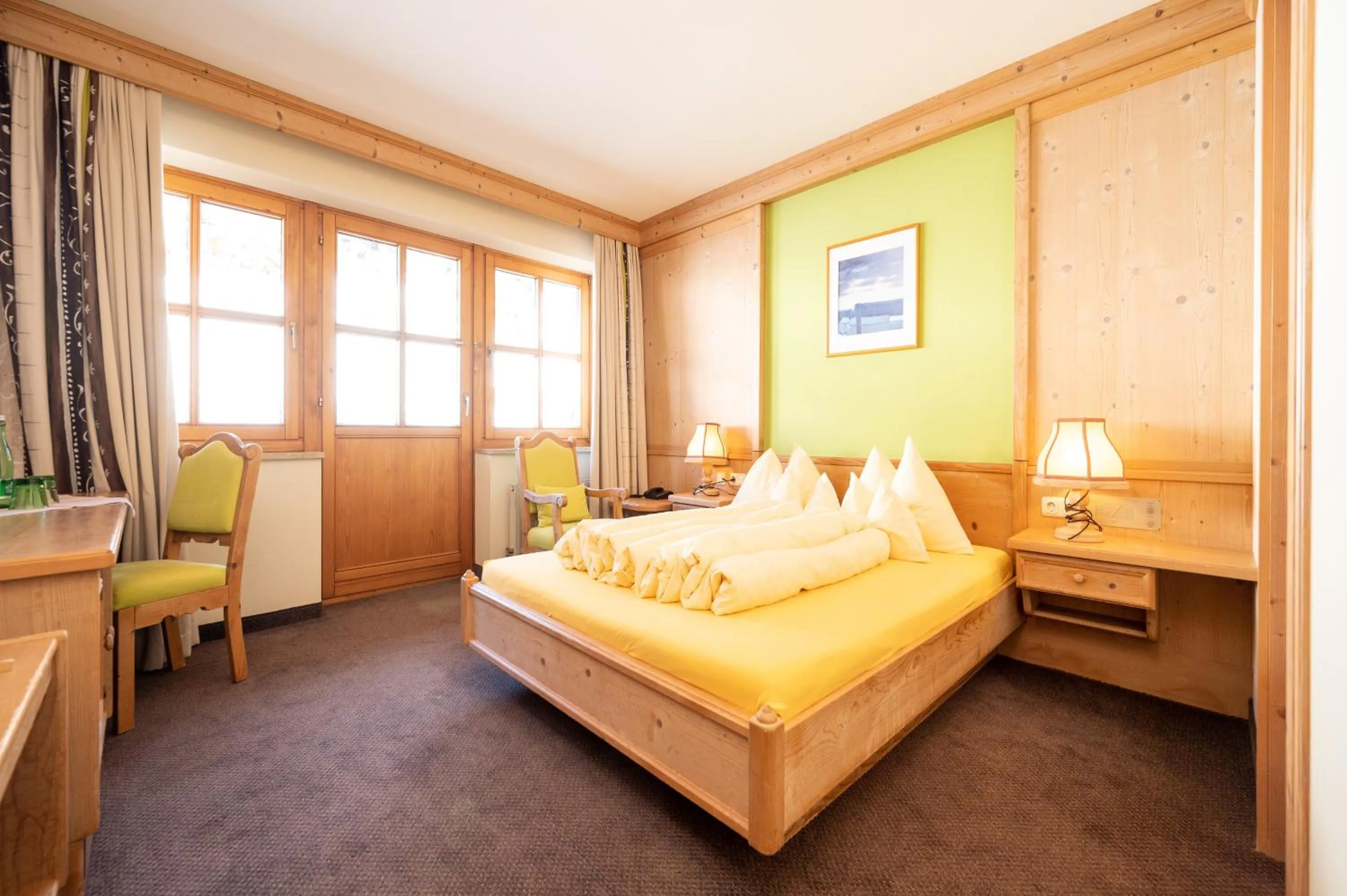 Photo of the whole room, Bed in Familienhotel Lengauer Hof