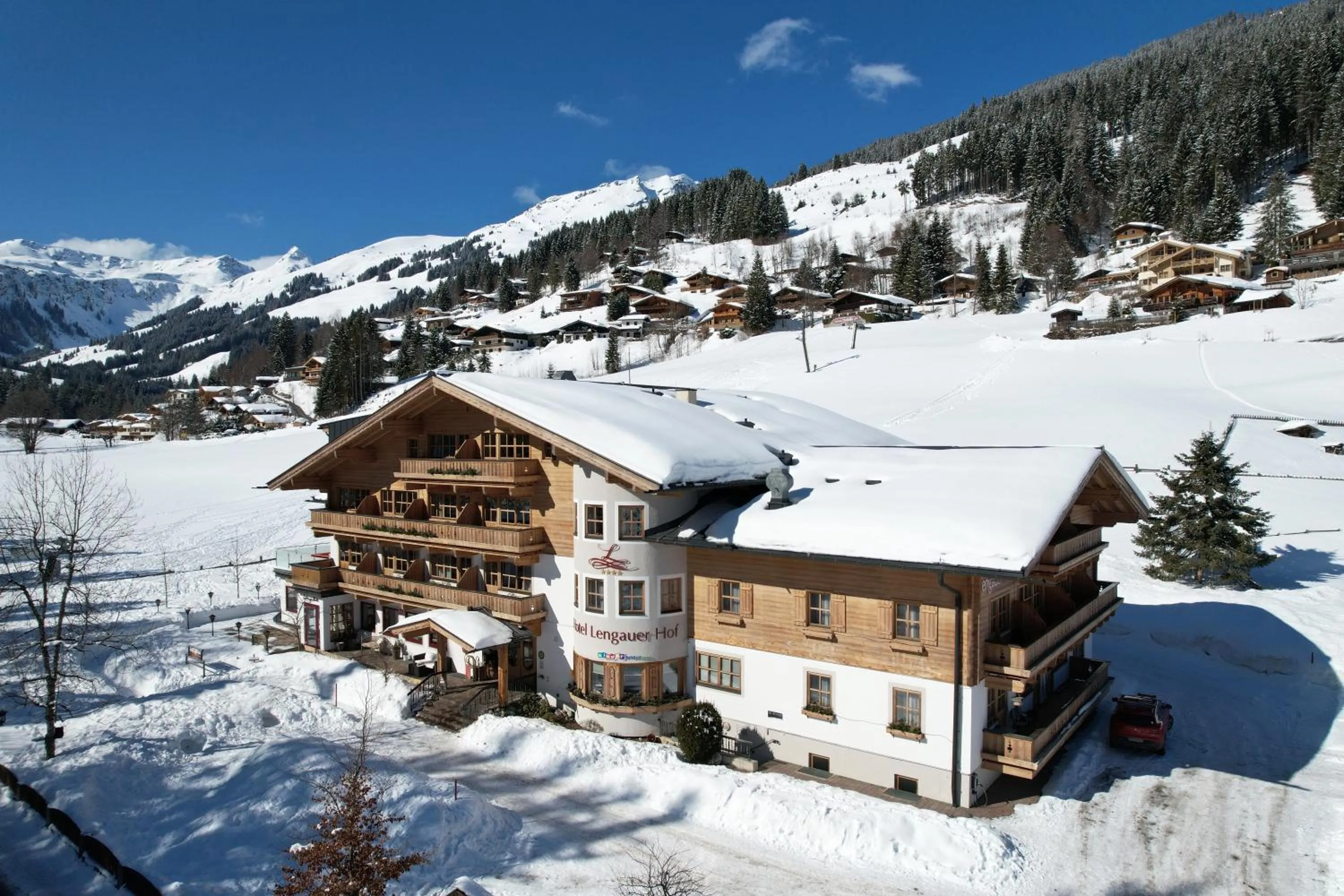 Property building in Familienhotel Lengauer Hof