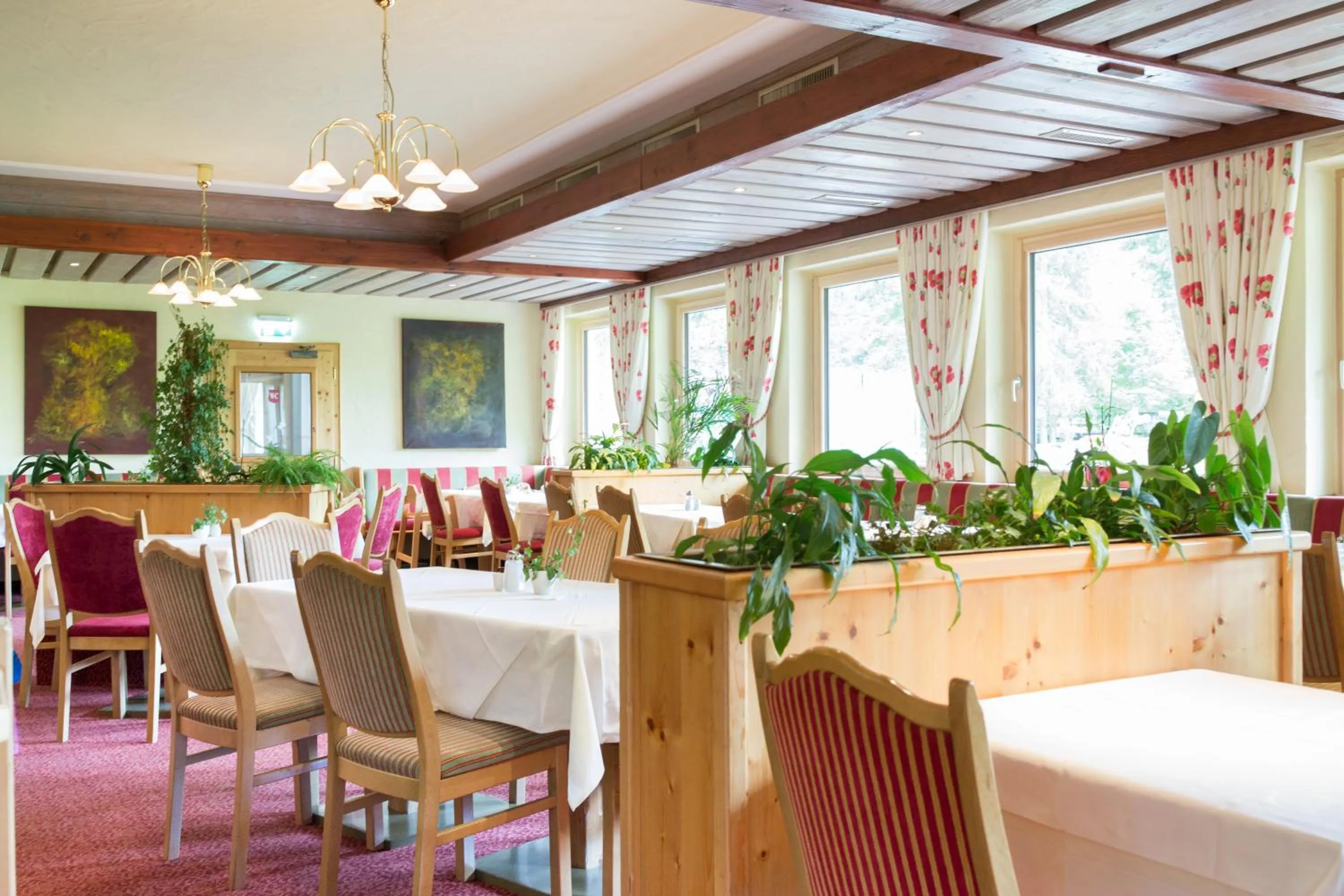 Restaurant/places to eat in Familienhotel Lengauer Hof