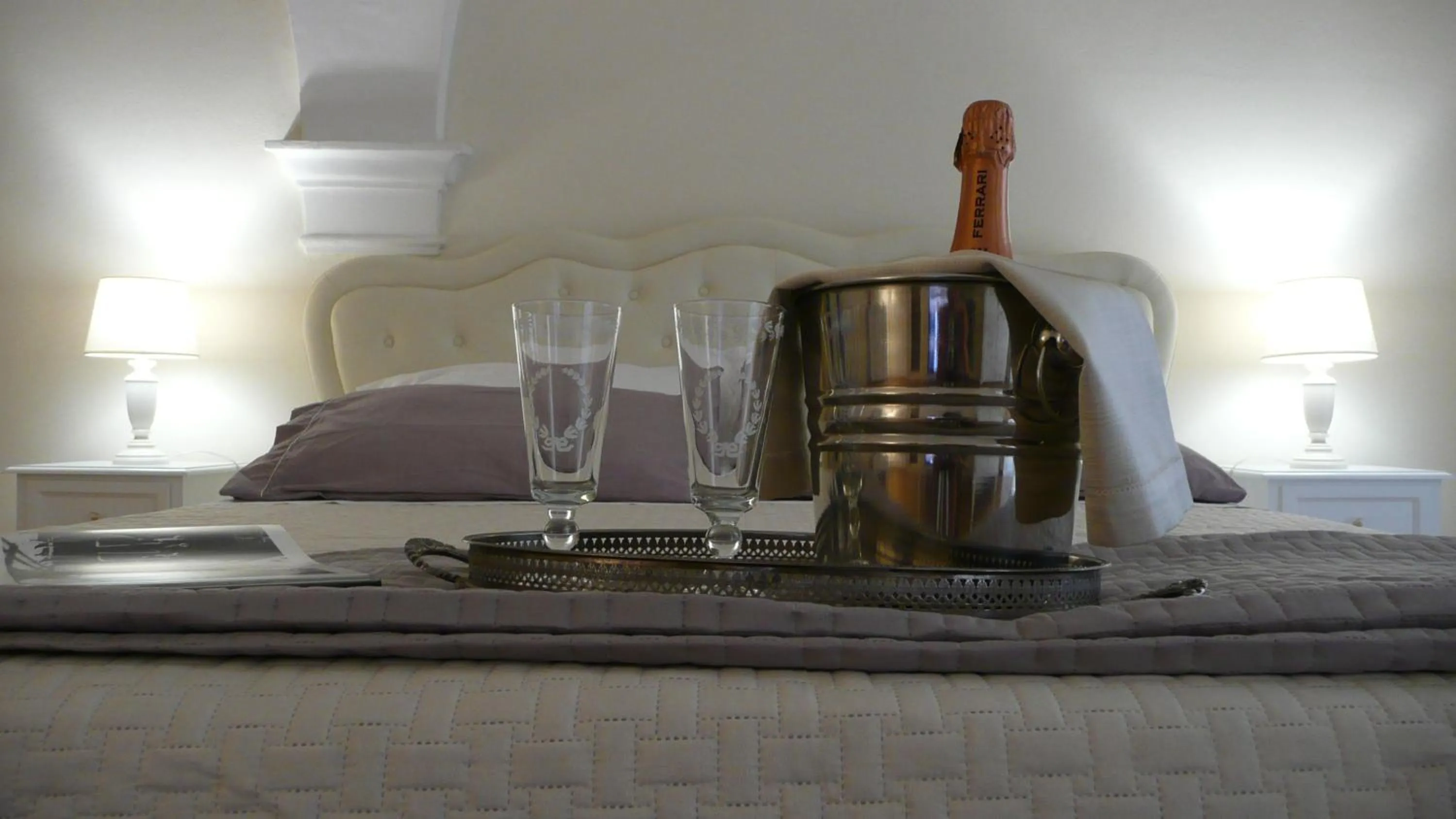 Photo of the whole room in Palazzo de' Vecchi