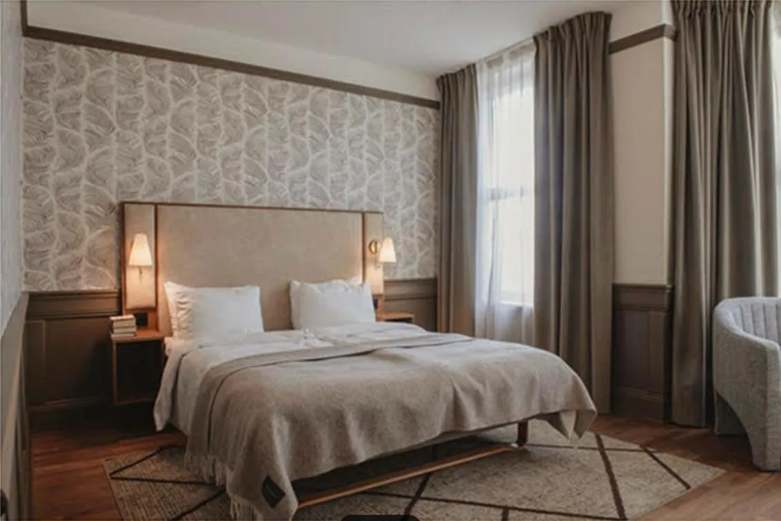 Bedroom, Bed in Home Hotel Amanda