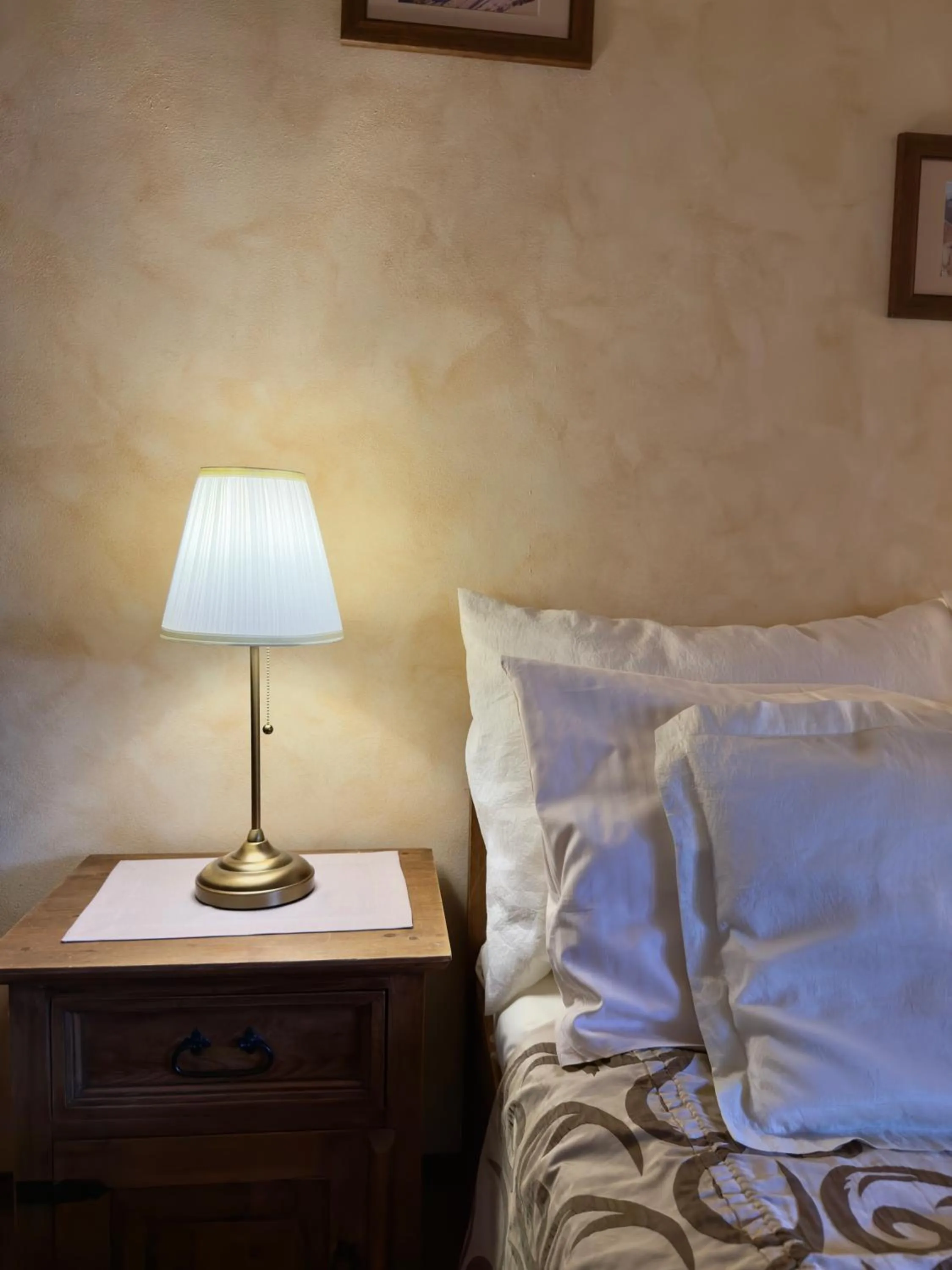 Bed in Hotel Dwór Karolówka