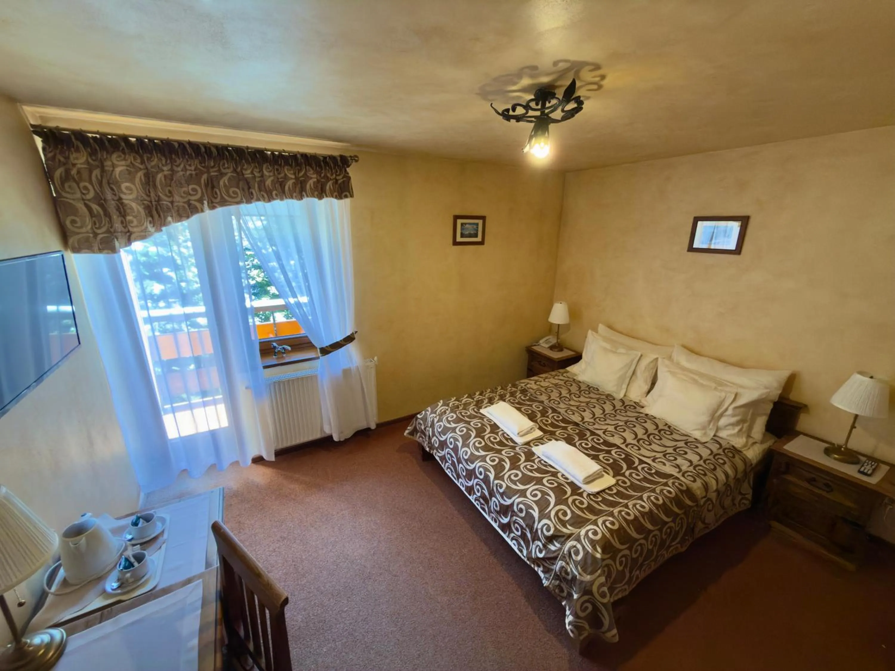 Bed in Hotel Dwór Karolówka