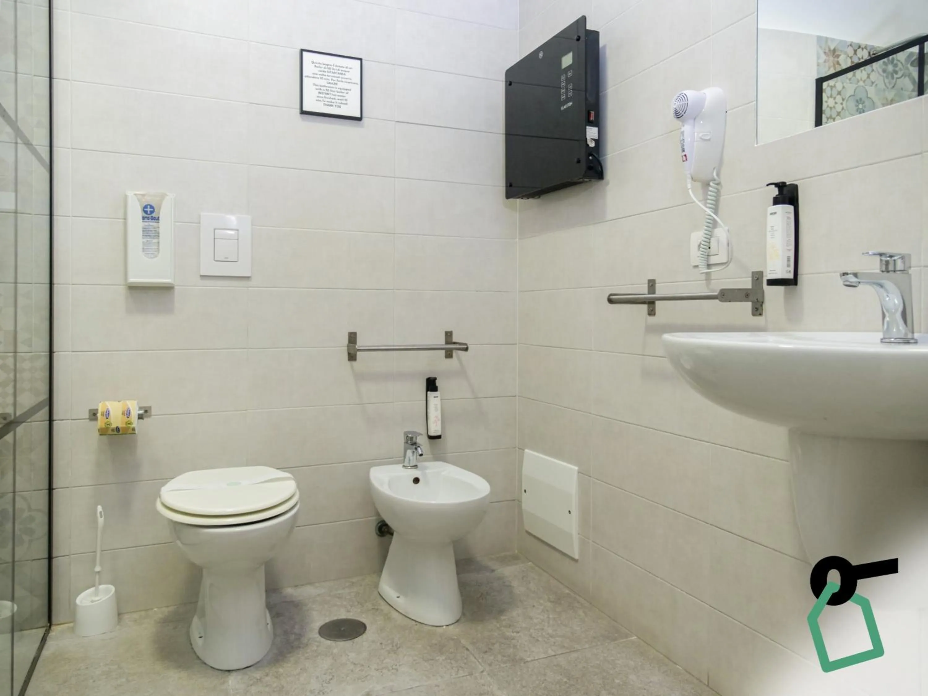 Bathroom in Hotiday Spaccanapoli I Borbone