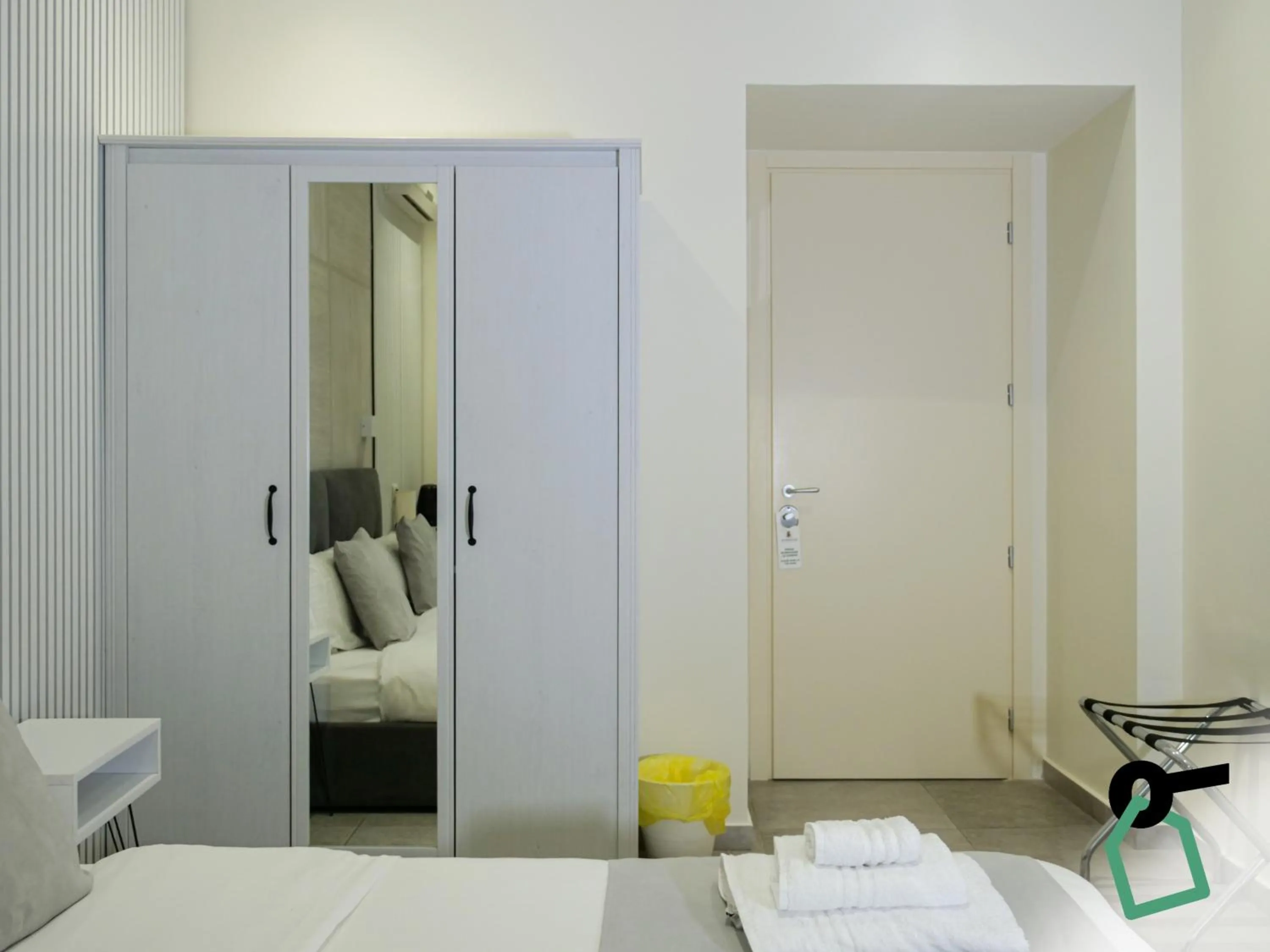 Bedroom, Bed in Hotiday Spaccanapoli I Borbone