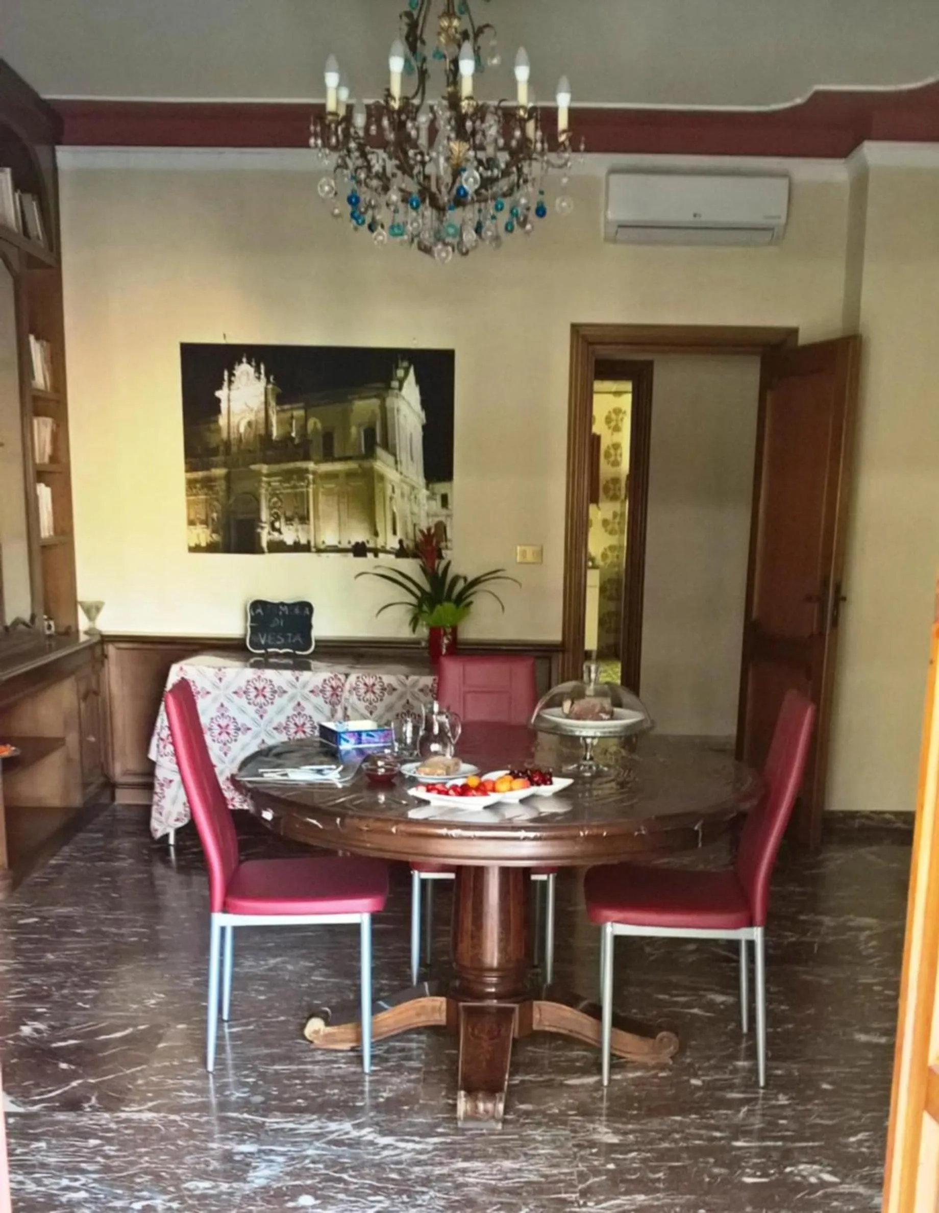 Italian breakfast in La Dimora di Vesta