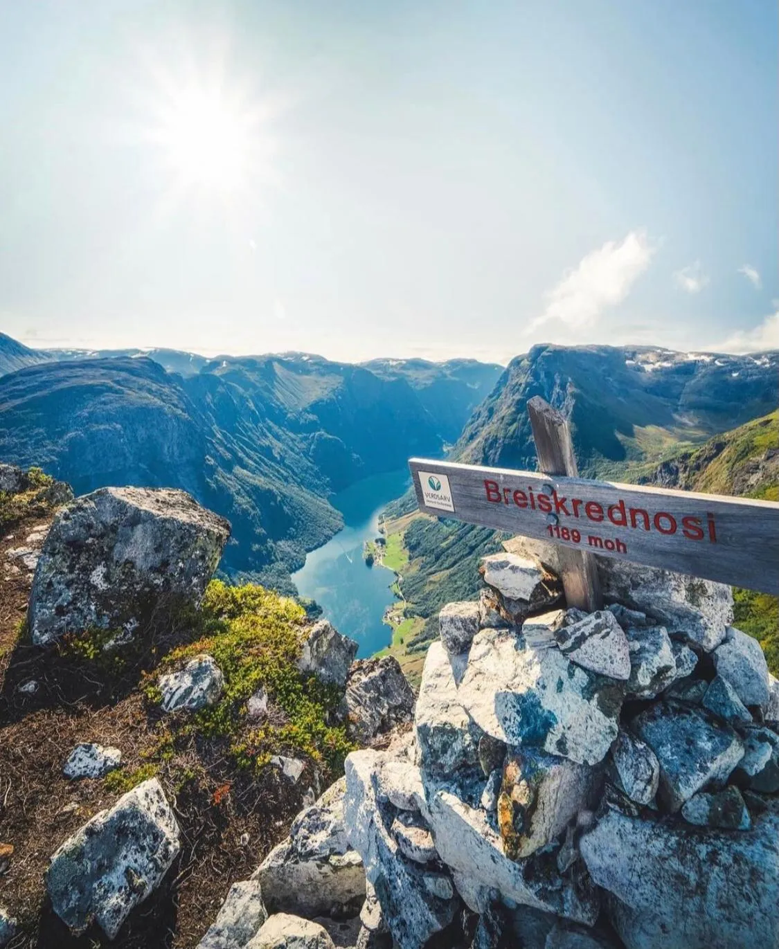 Hiking in Gudvangen Fjordtell