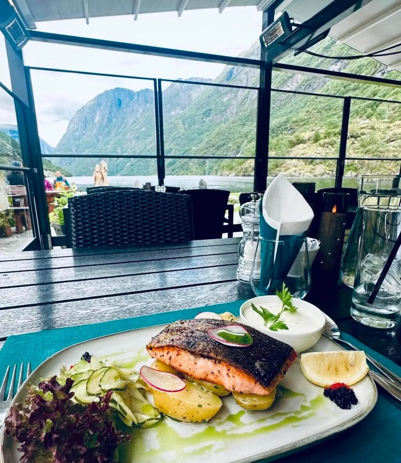 Restaurant/places to eat in Gudvangen Fjordtell
