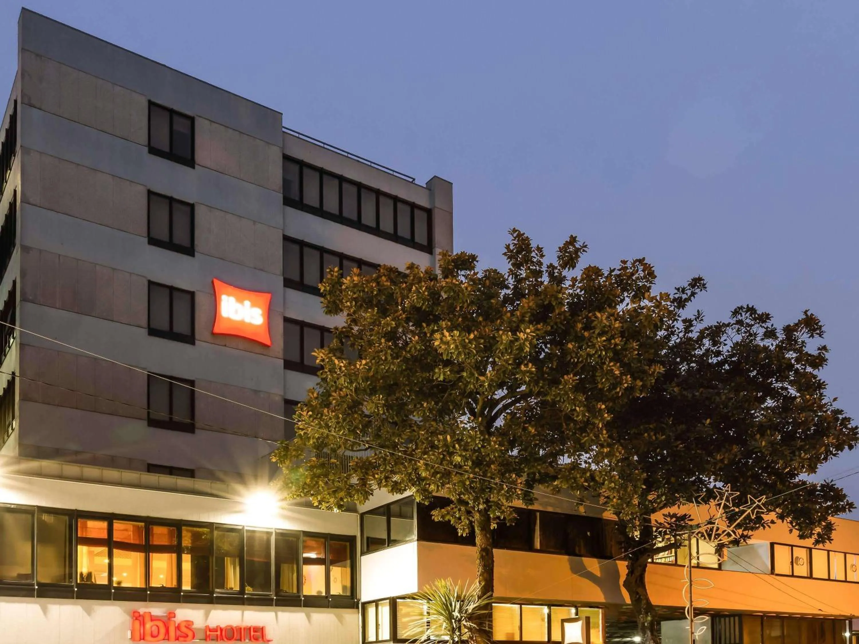 Property building in ibis Porto Centro São Bento