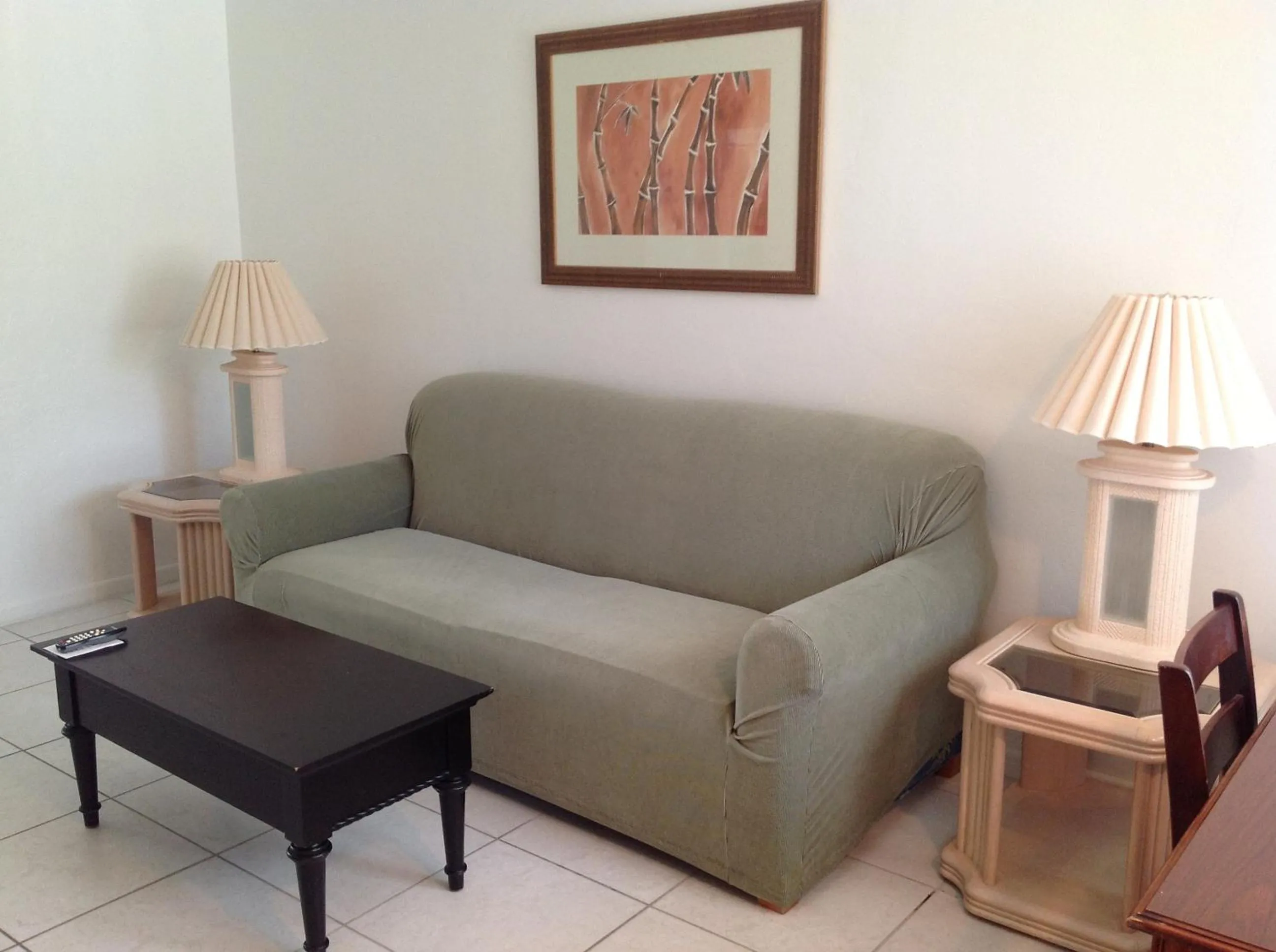 Summerland Suites