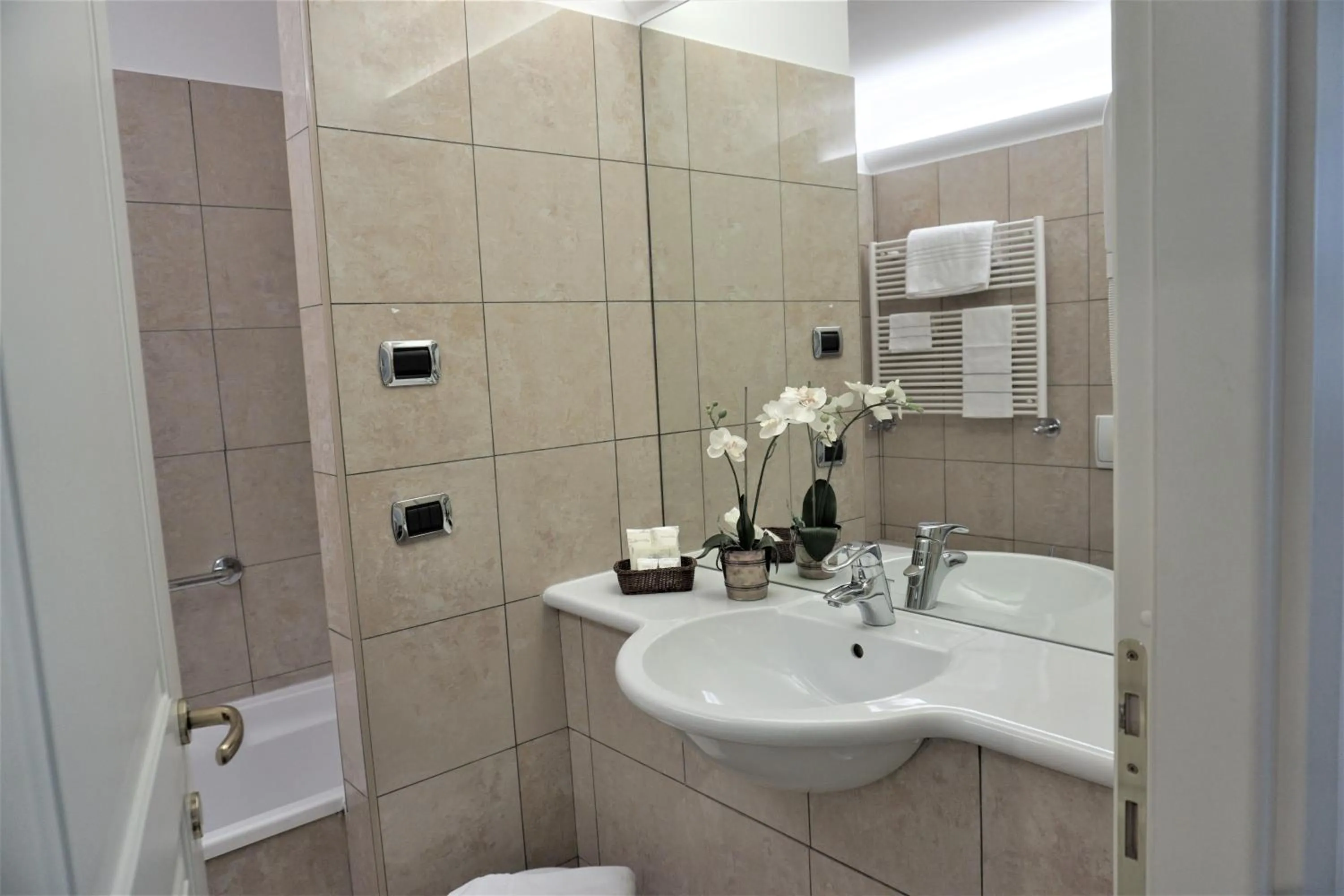 Delta Hotel Apartments