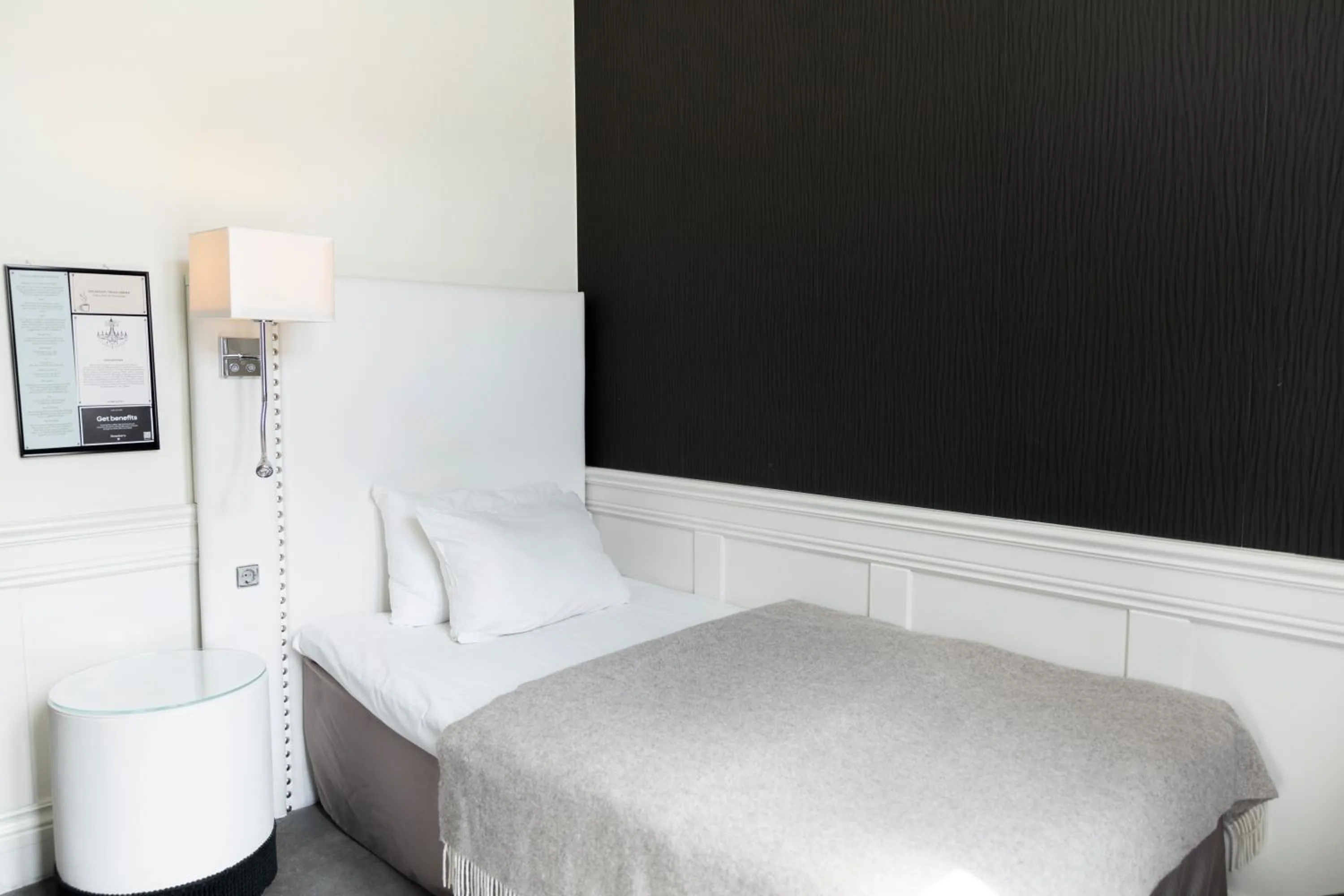 Bed in Home Hotel Atlantic