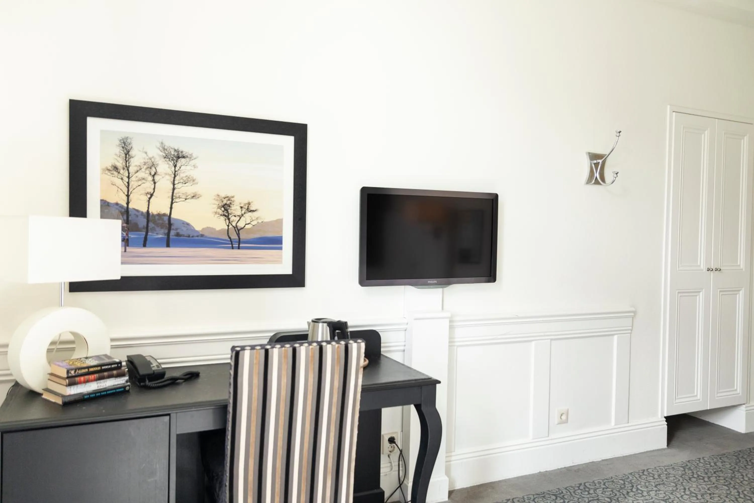 TV and multimedia in Home Hotel Atlantic