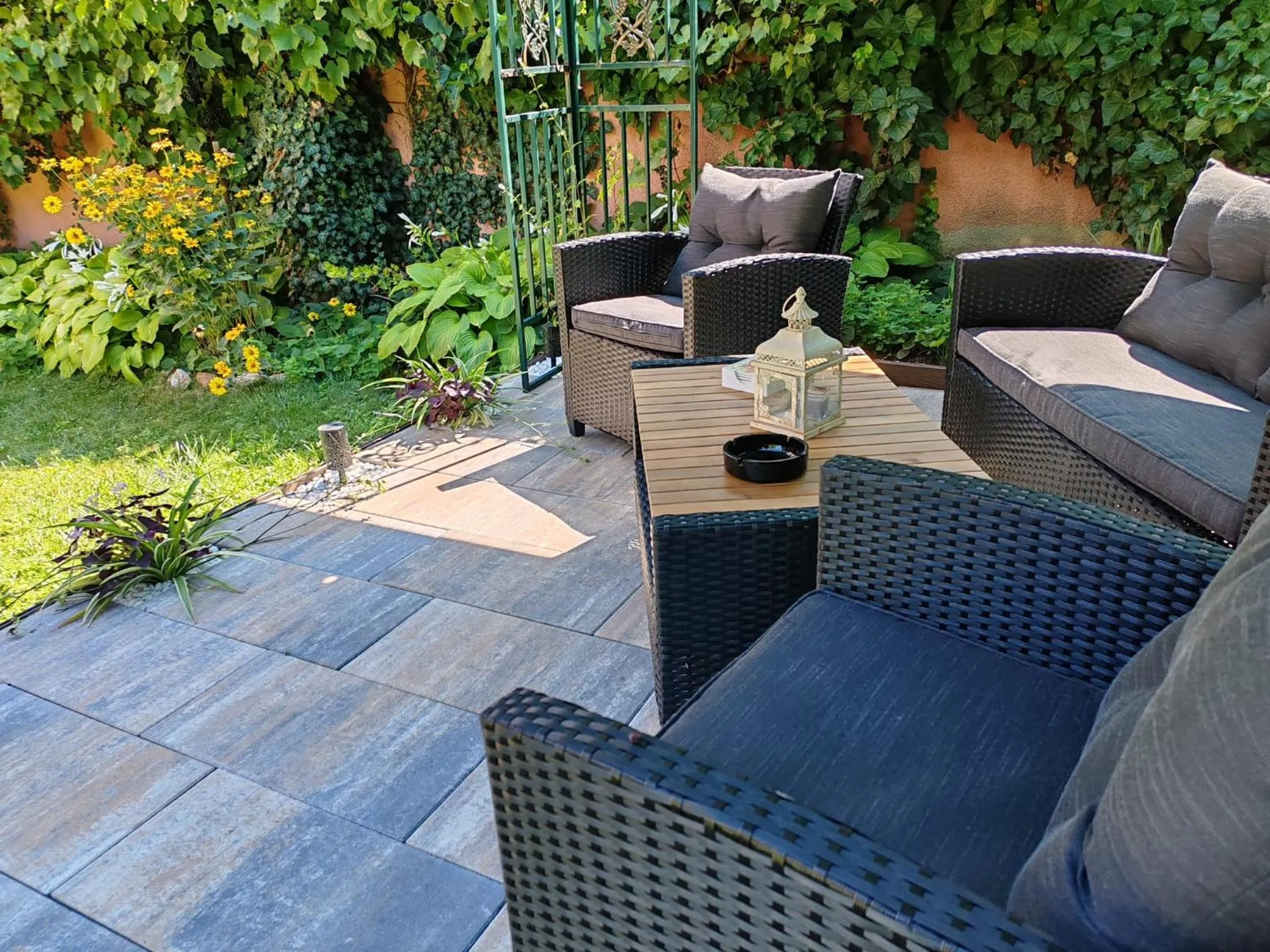 Garden in Villa-Hotel Escala