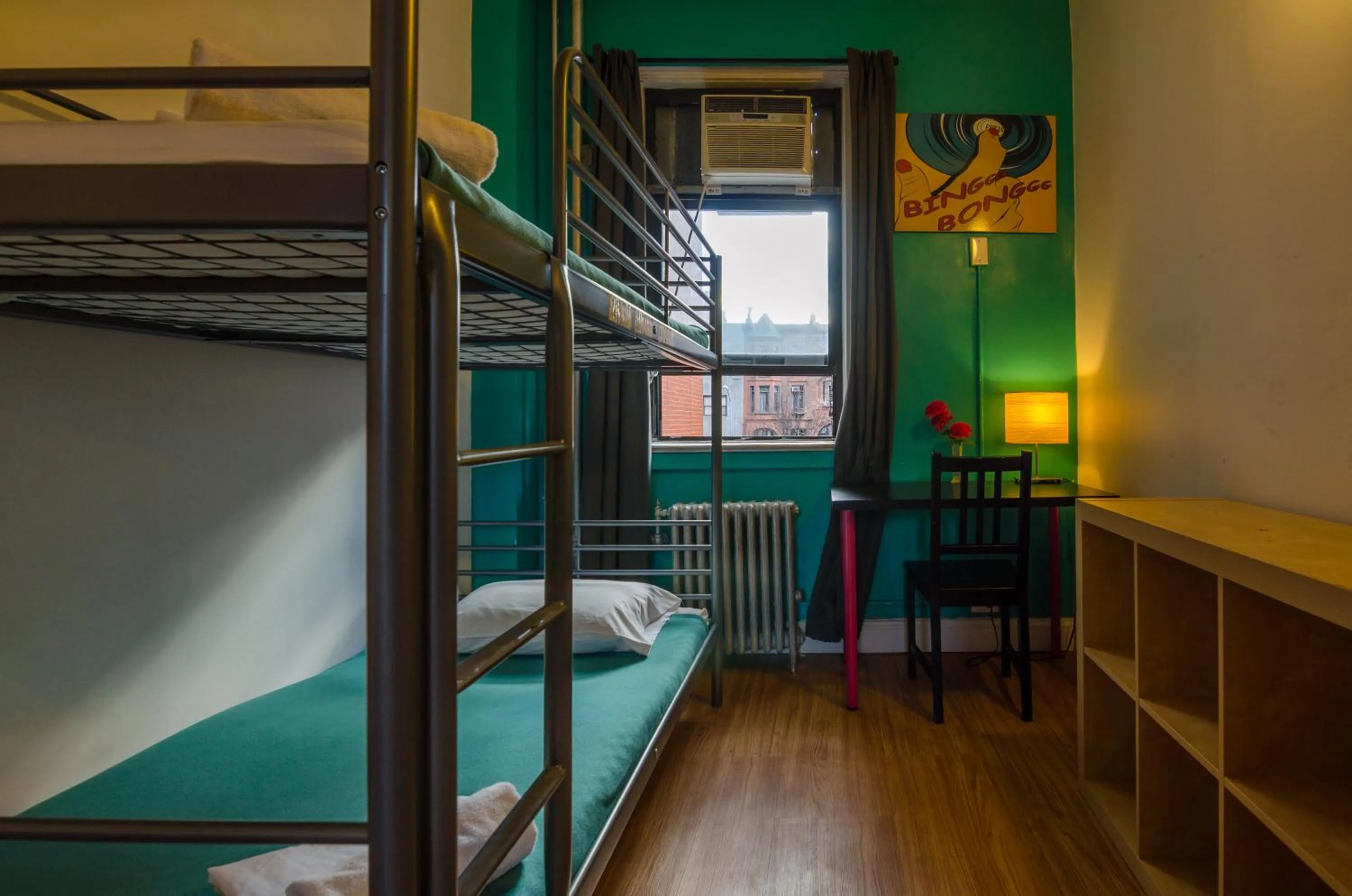 Bedroom, Bunk Bed in Jazz on the Park Youth Hostel