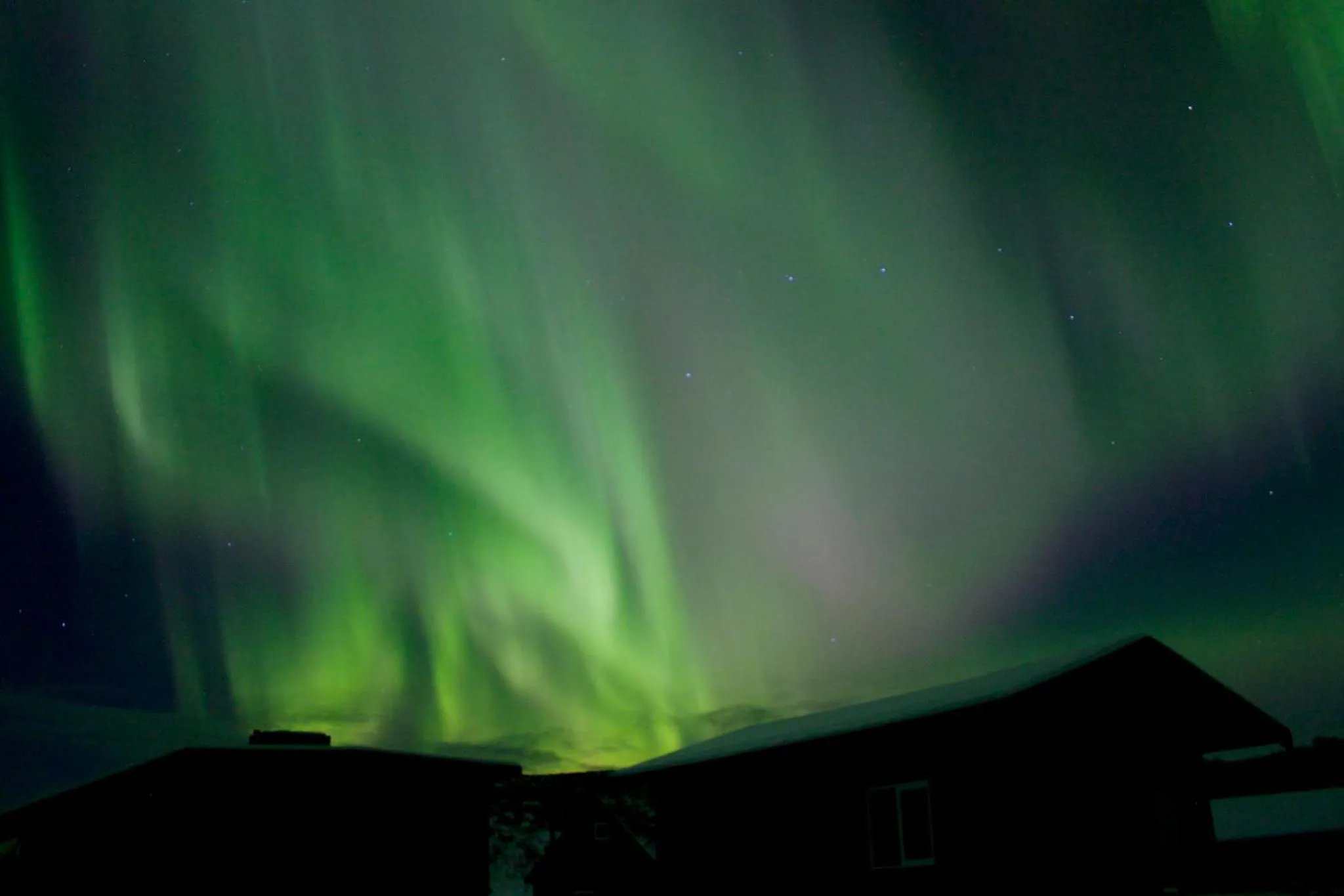 Night in Caribou Lodge Alaska