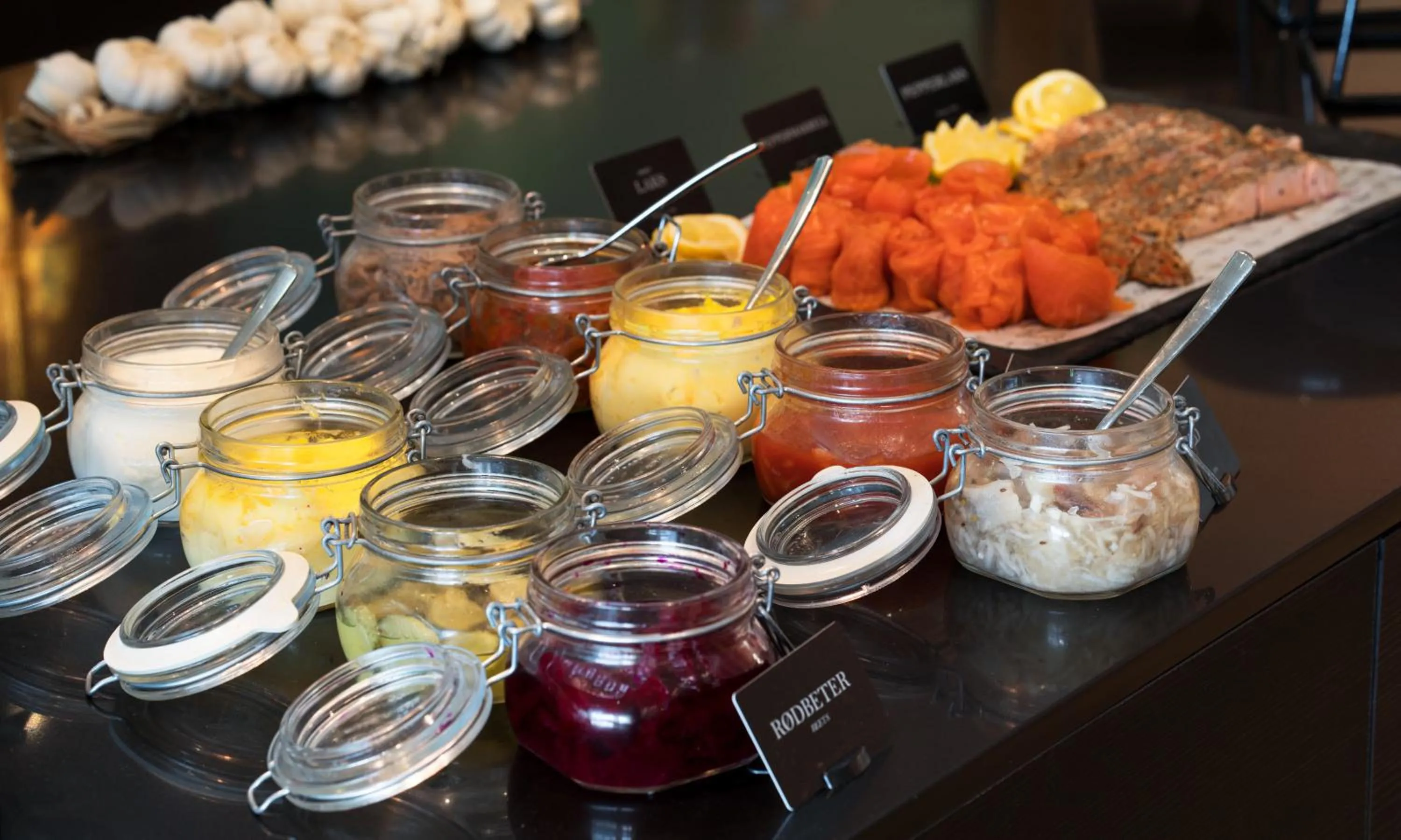 Buffet breakfast in Thon Hotel Gardermoen