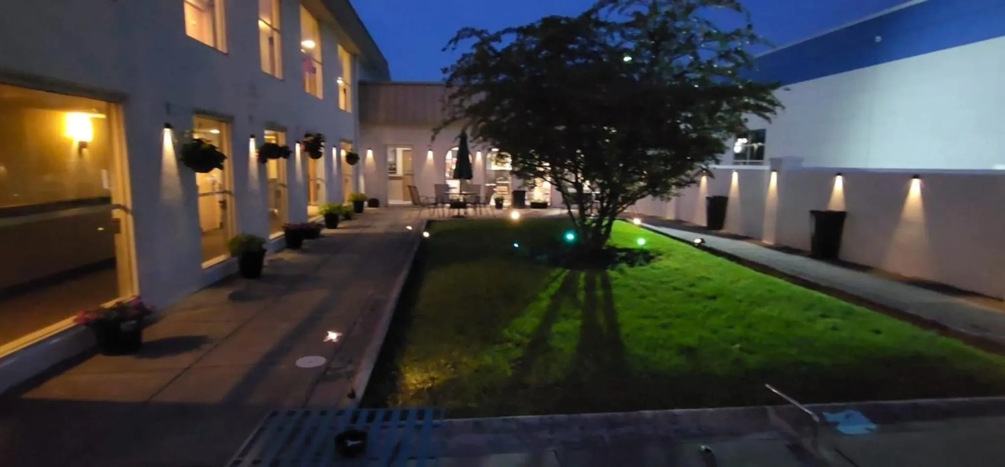 Night in Super 8 by Wyndham Morton Grove/Chicago