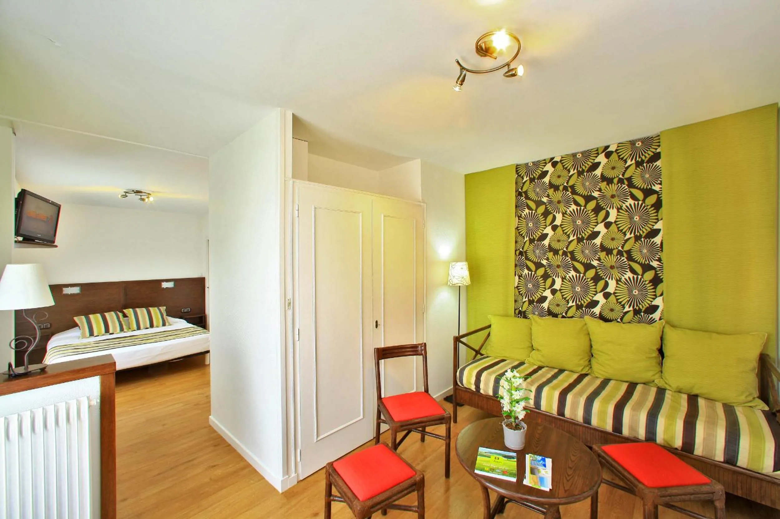 Bed in Logis Les Cols Verts