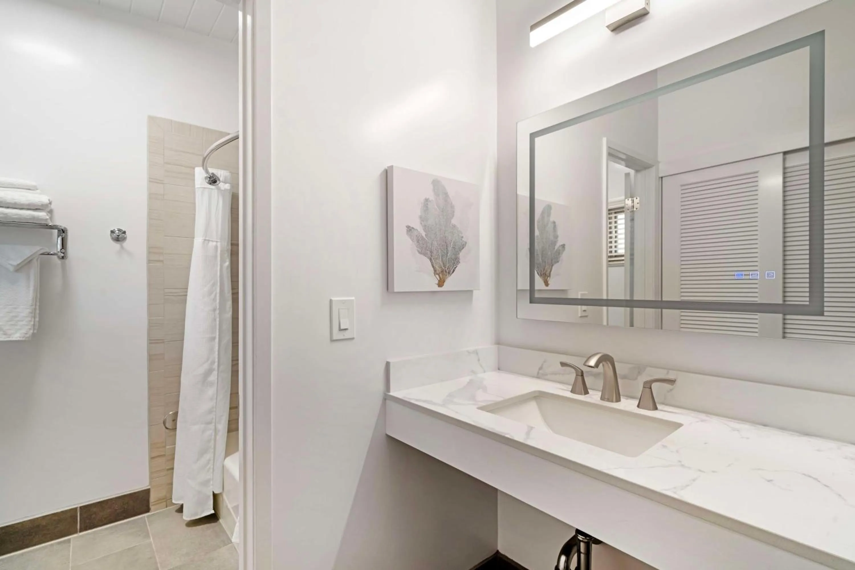 Bathroom in Best Western Plus Santa Barbara