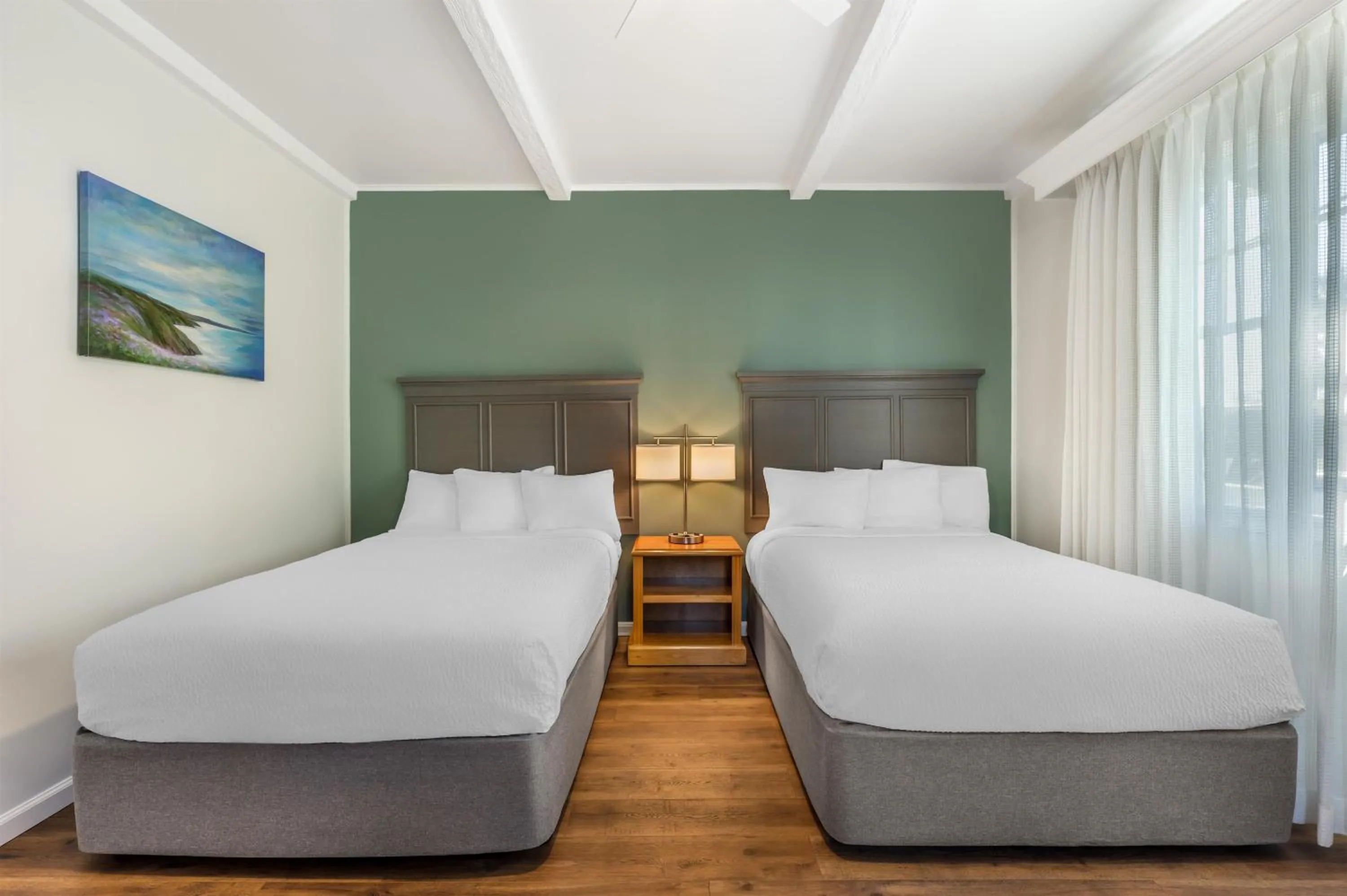 Bedroom, Bed in Best Western Plus Santa Barbara