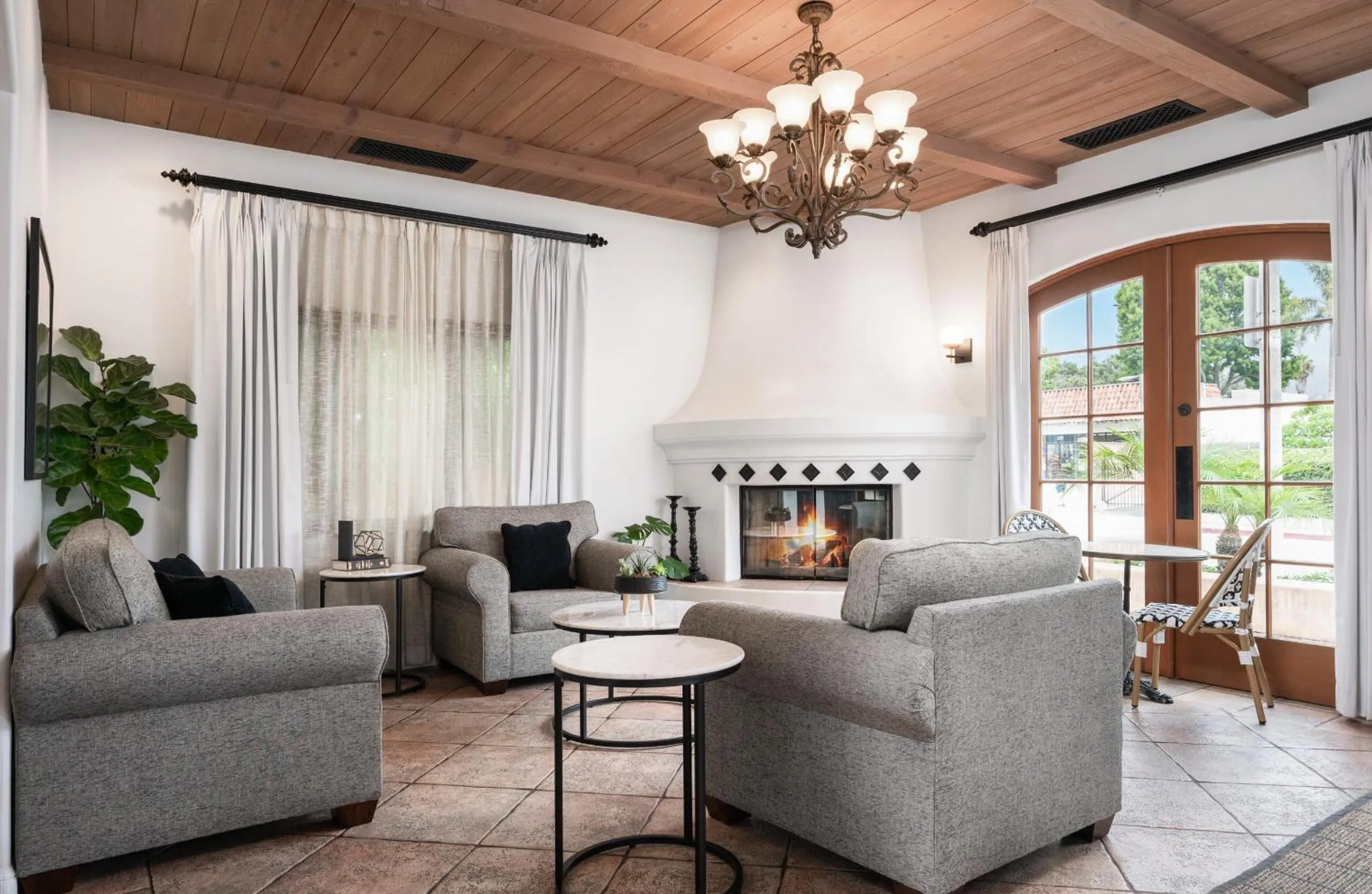 Lobby or reception in Brisas Del Mar Inn at the Beach