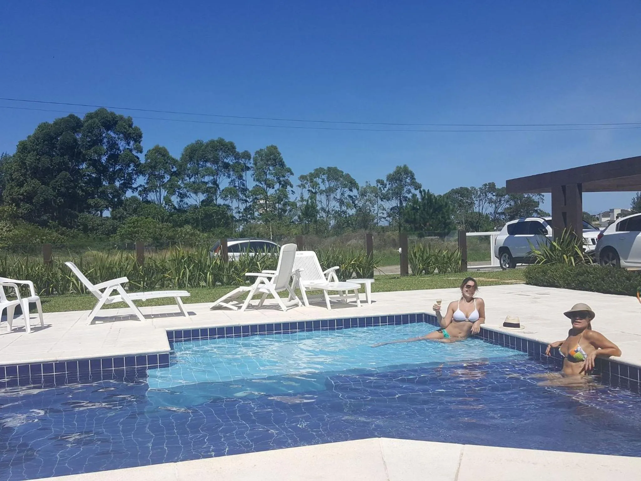 Swimming pool in Atlantida Park Residence
