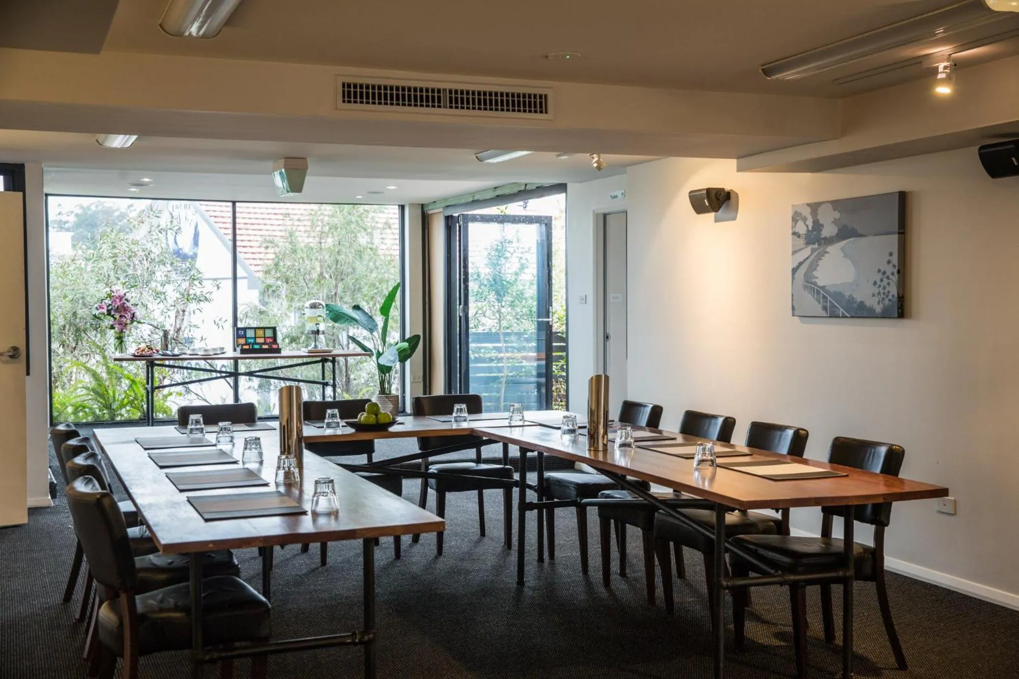 Area and facilities in Hotel Nelson