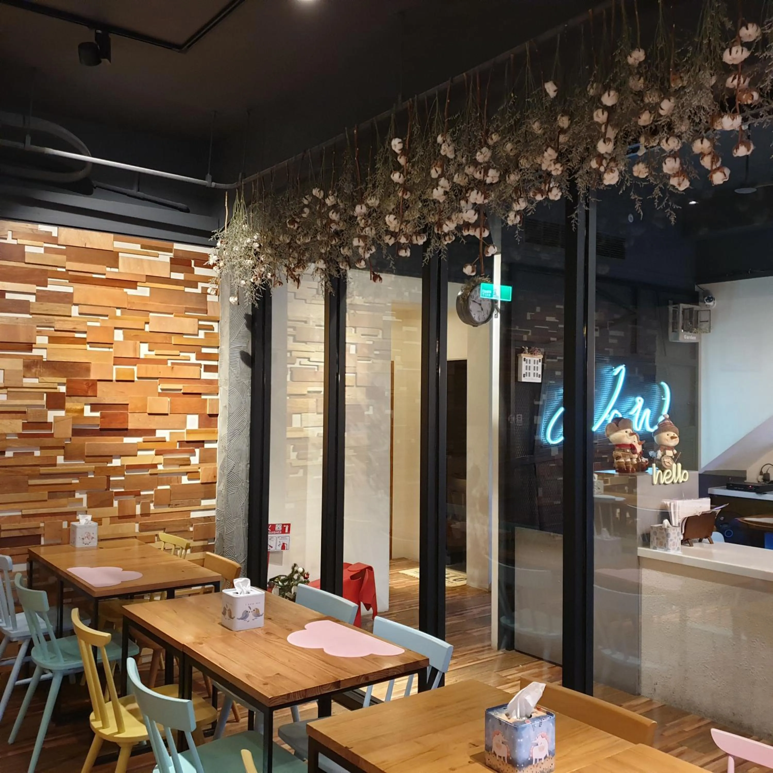 Decorative detail in Slow Wow Hot Spring Hotel