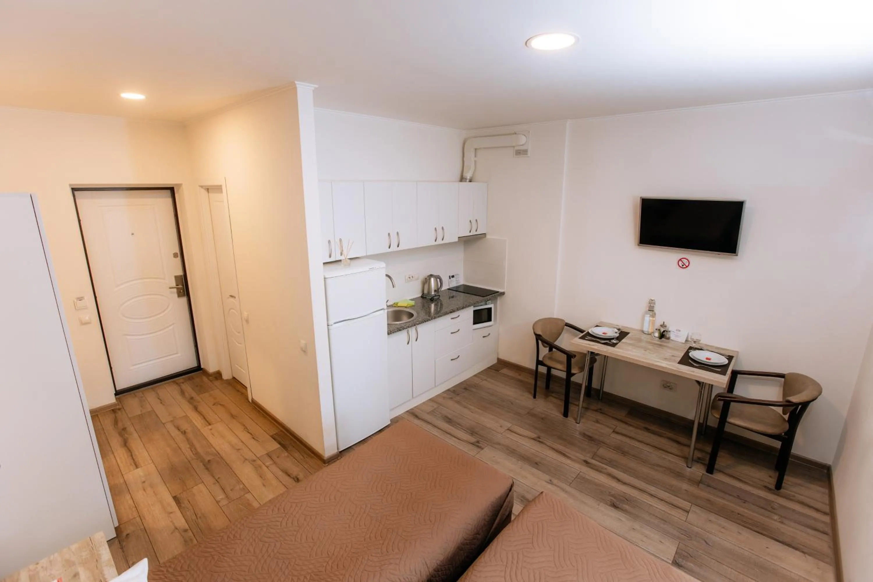 Dining area in Smart Apart