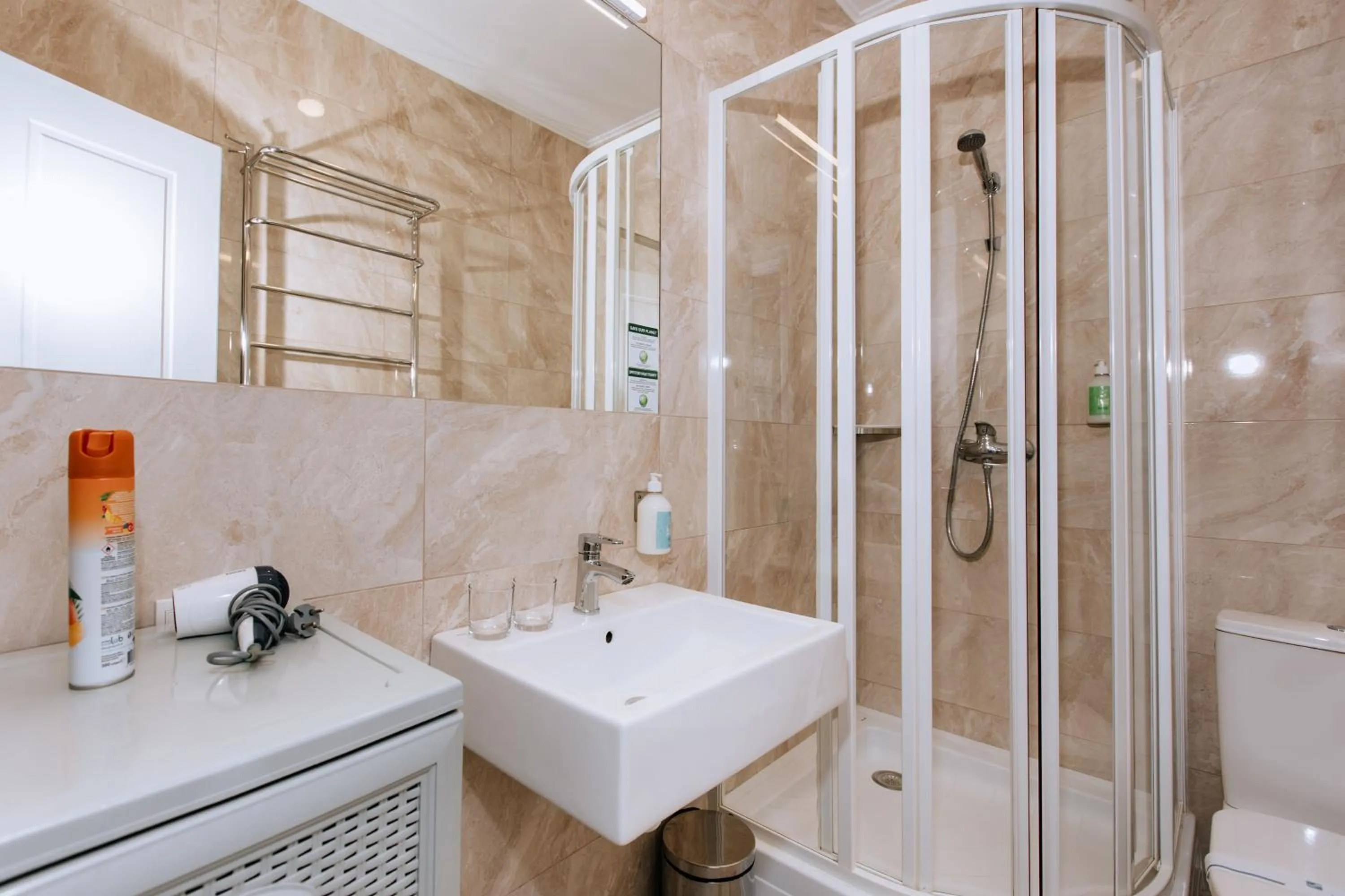 Shower in Smart Apart