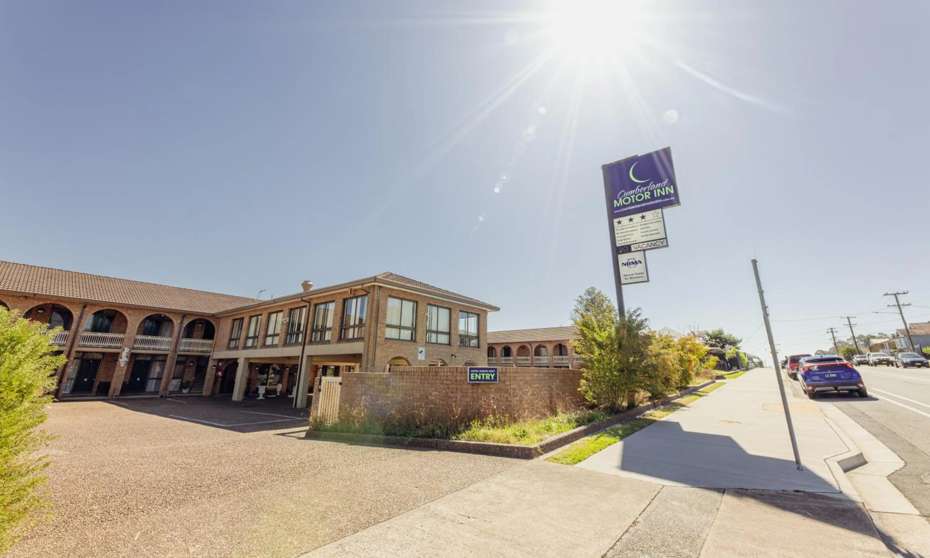 Street view in Cumberland Motor Inn