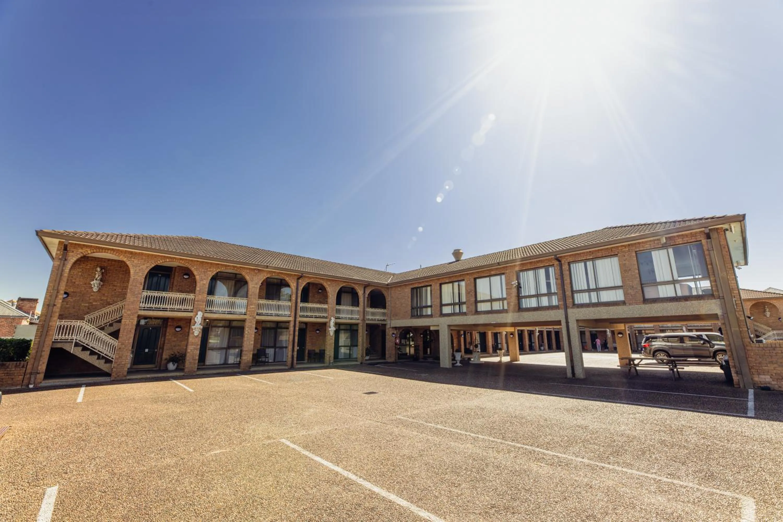 Property building in Cumberland Motor Inn