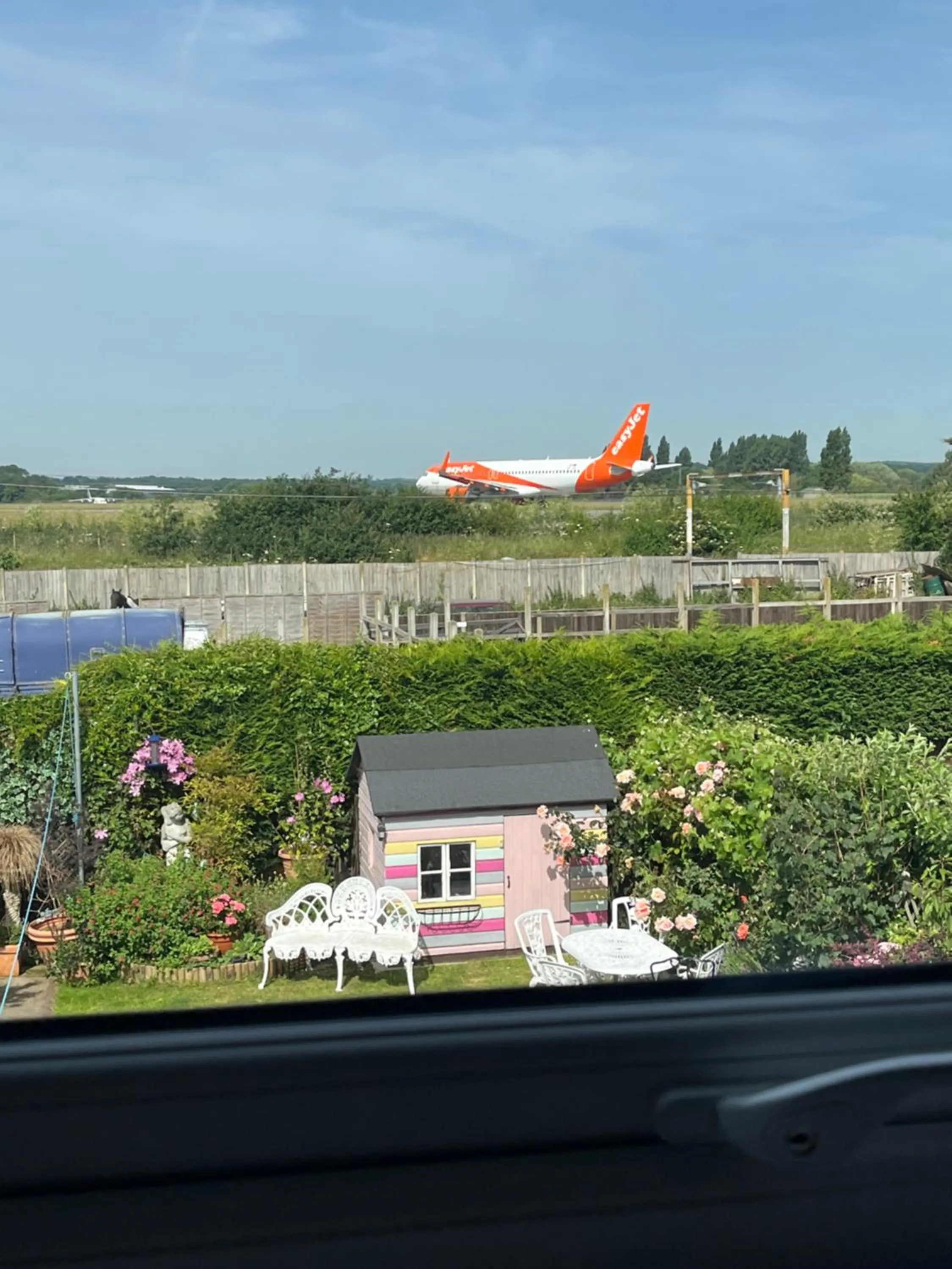 Garden view in Southend Airport Bed & Breakfast
