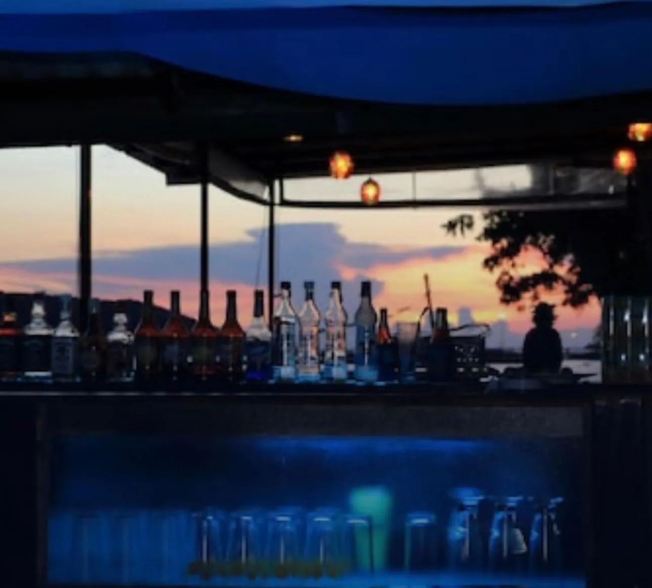 Restaurant/places to eat in Da Kanda Villa Beach Resort