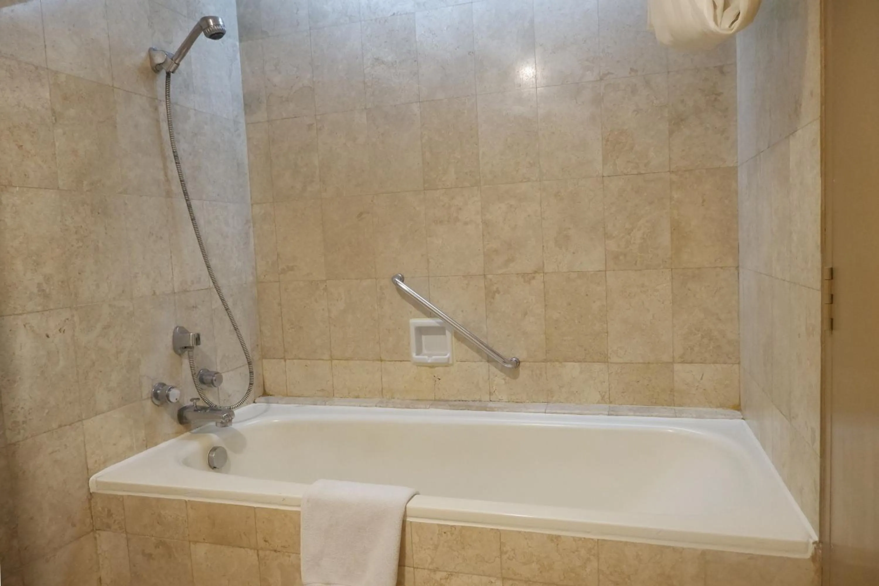 Bath in Hotel Horison Ultima Bekasi