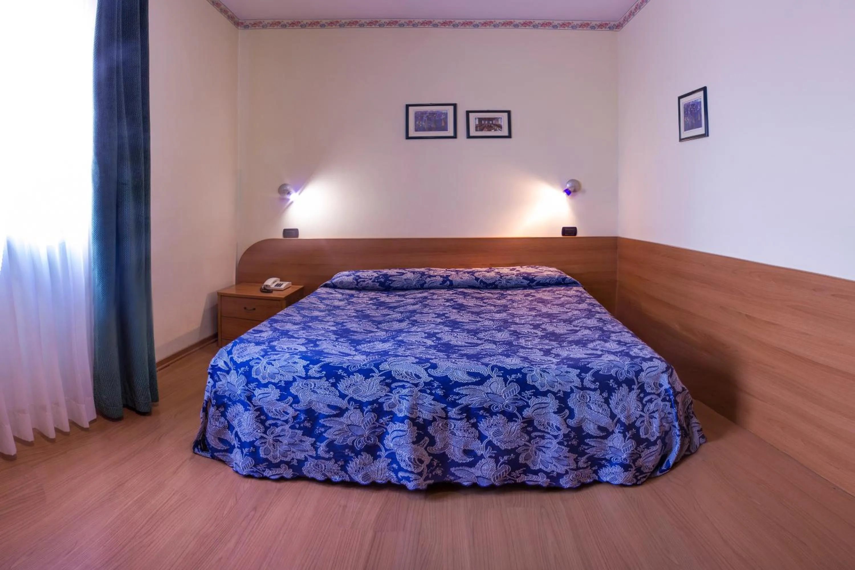 Bed in Hotel Sporting