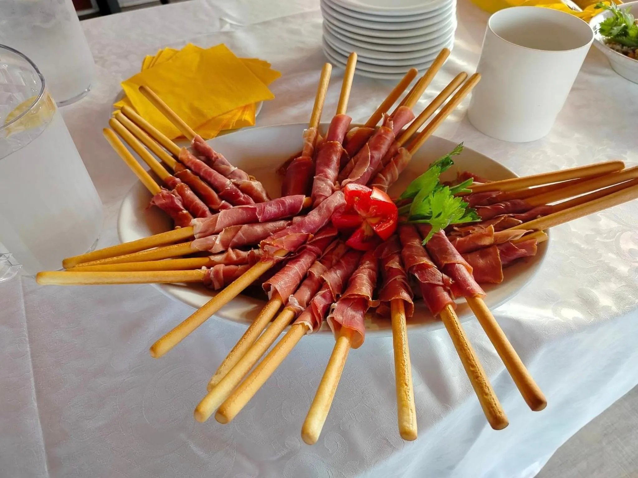 Restaurant/places to eat in Hotel Sporting