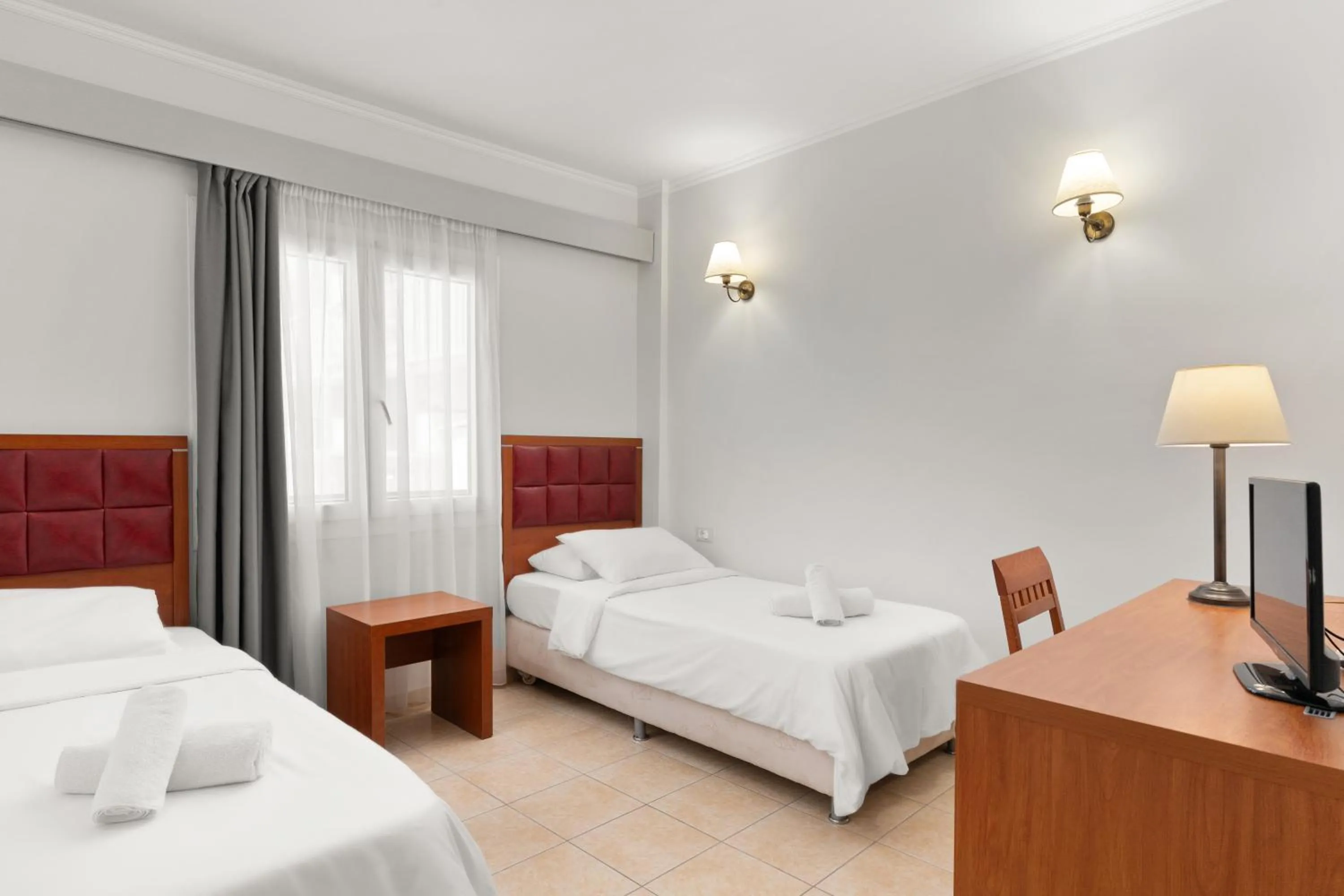 Bedroom, Bed in Ariti Grand Hotel