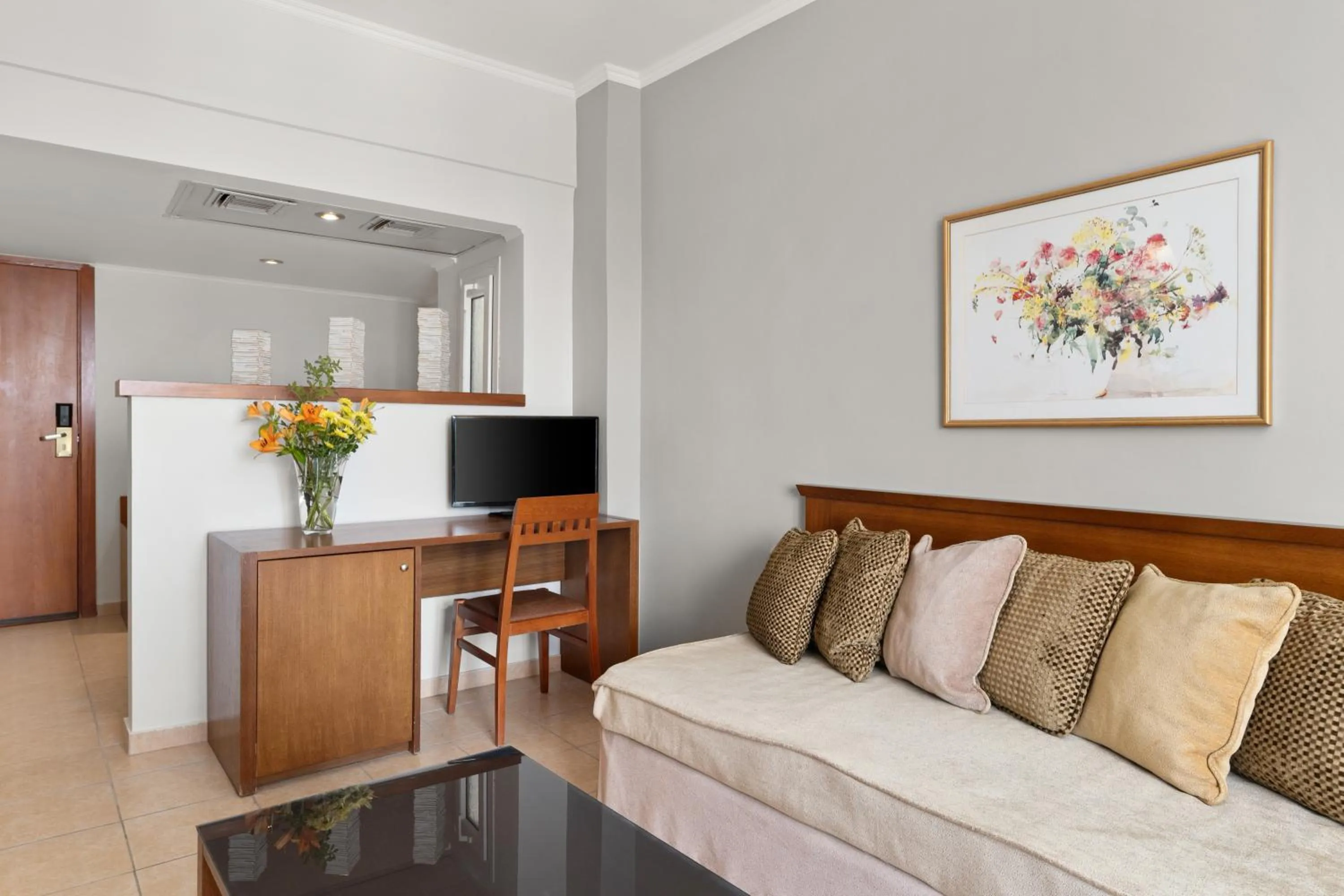 Seating area in Ariti Grand Hotel